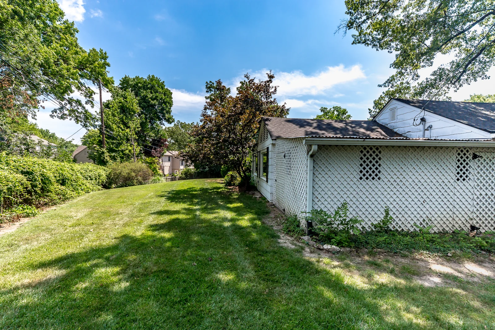 2312 W 51st Terr - Web-144.jpg