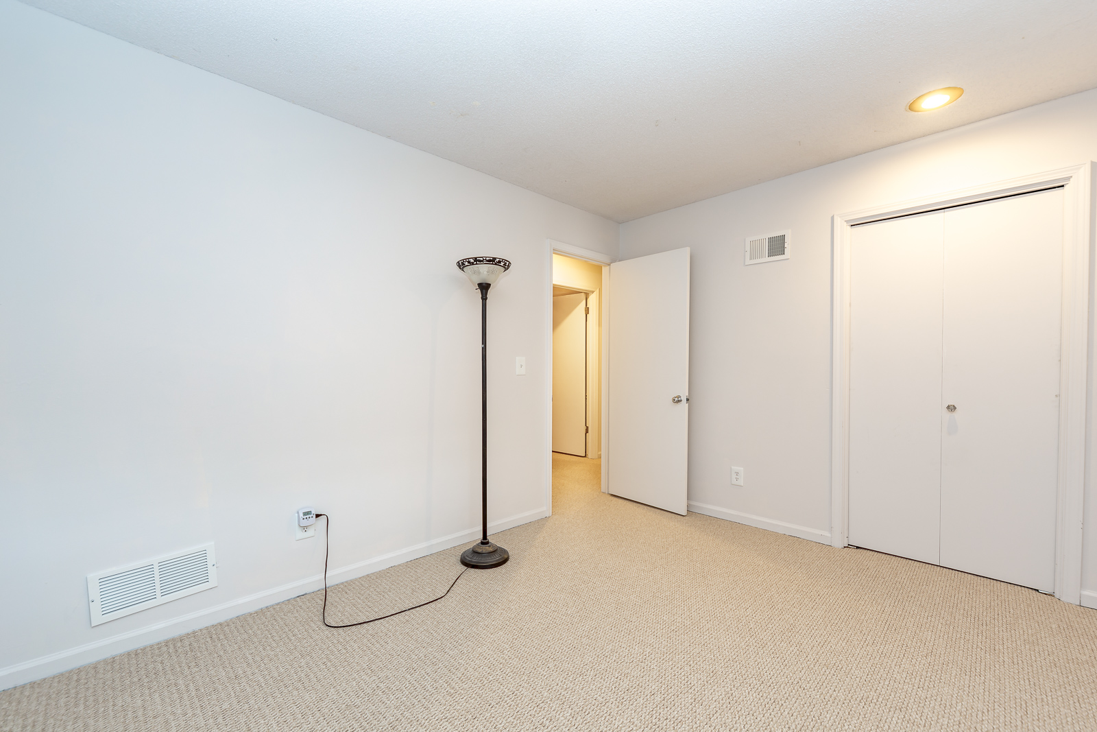 2209 W 120th Terr - Webb-121.jpg