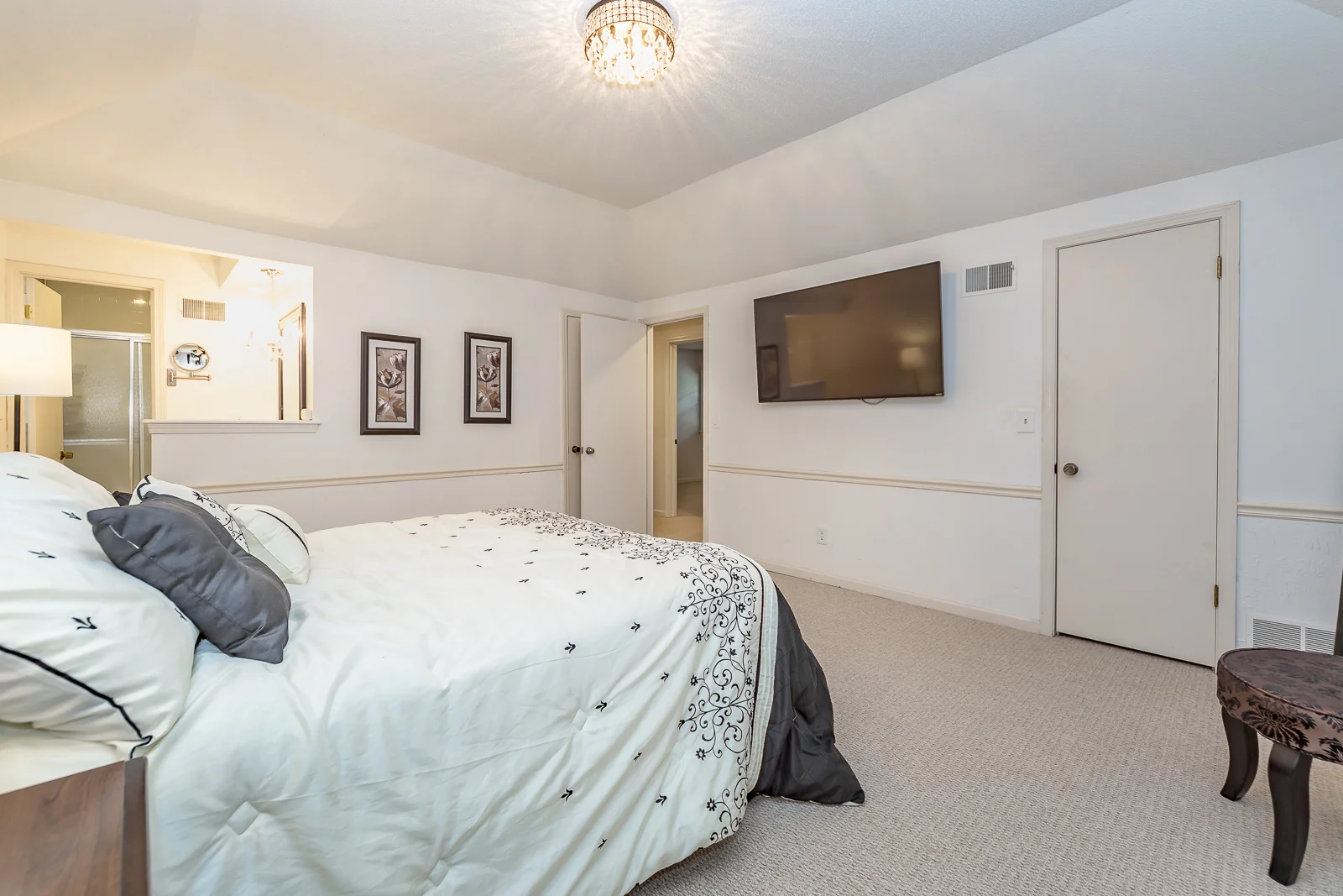 2209 W 120th Terr - Webb-124.jpg