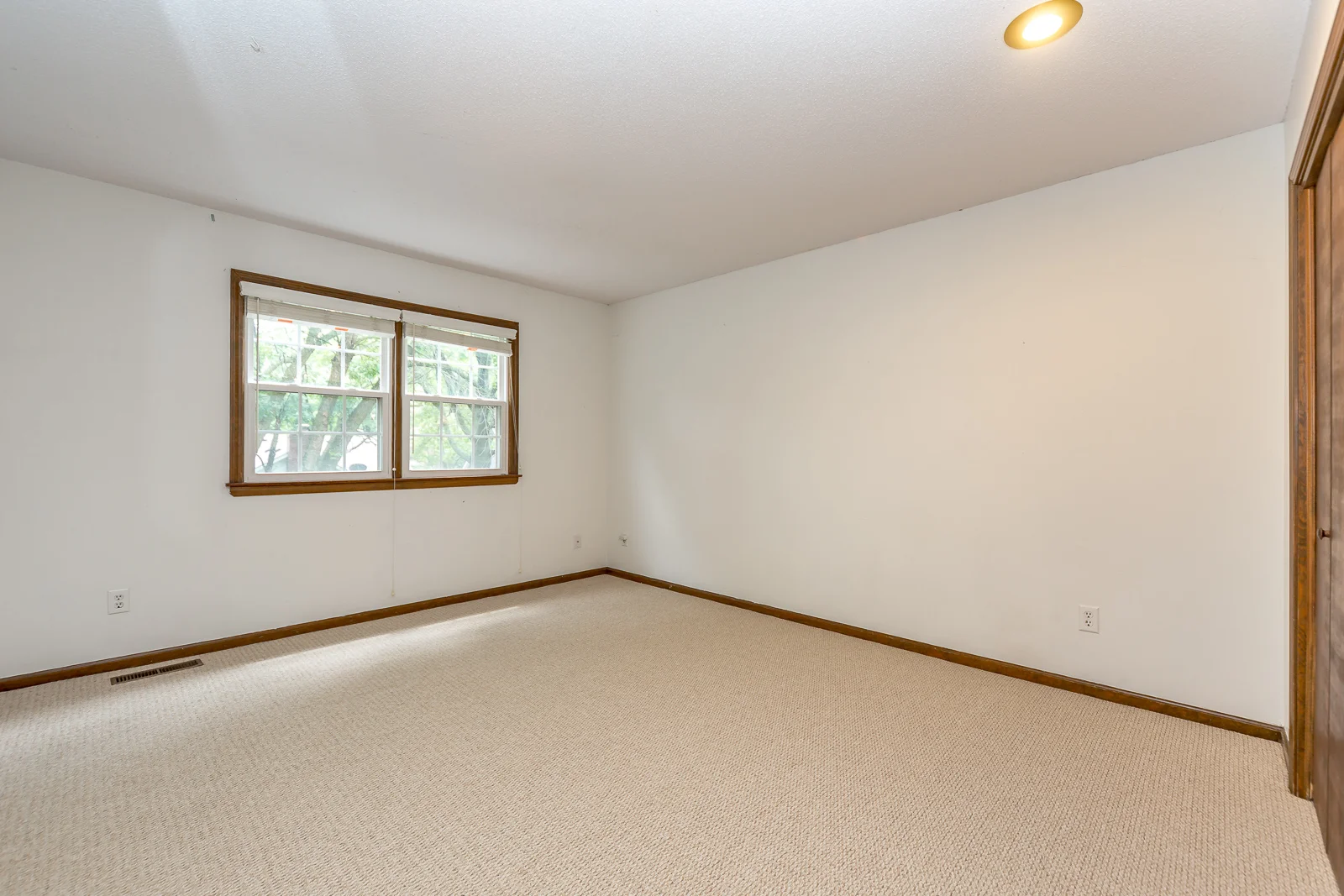 2209 W 120th Terr - Webb-127.jpg