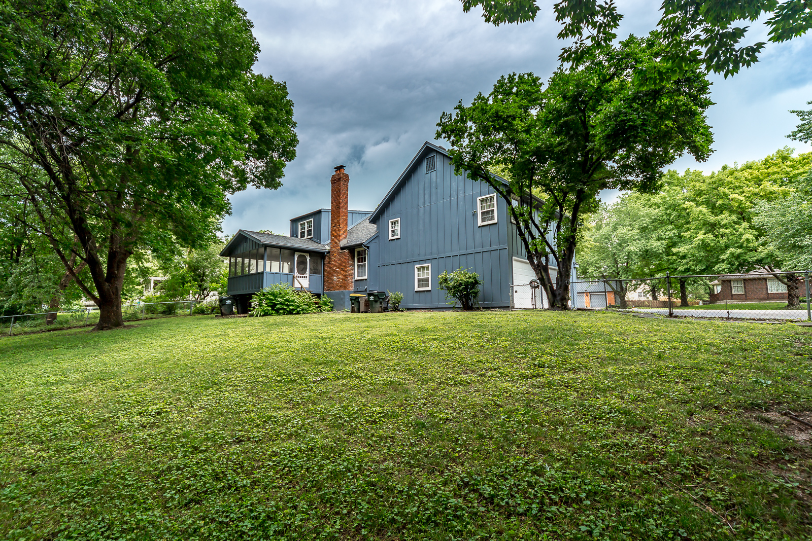 2209 W 120th Terr - Webb-129.jpg