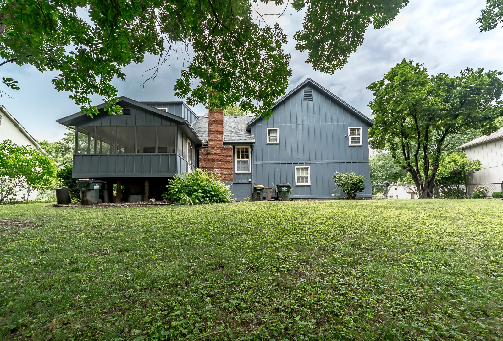 2209 W 120th Terr - Webb-130.jpg