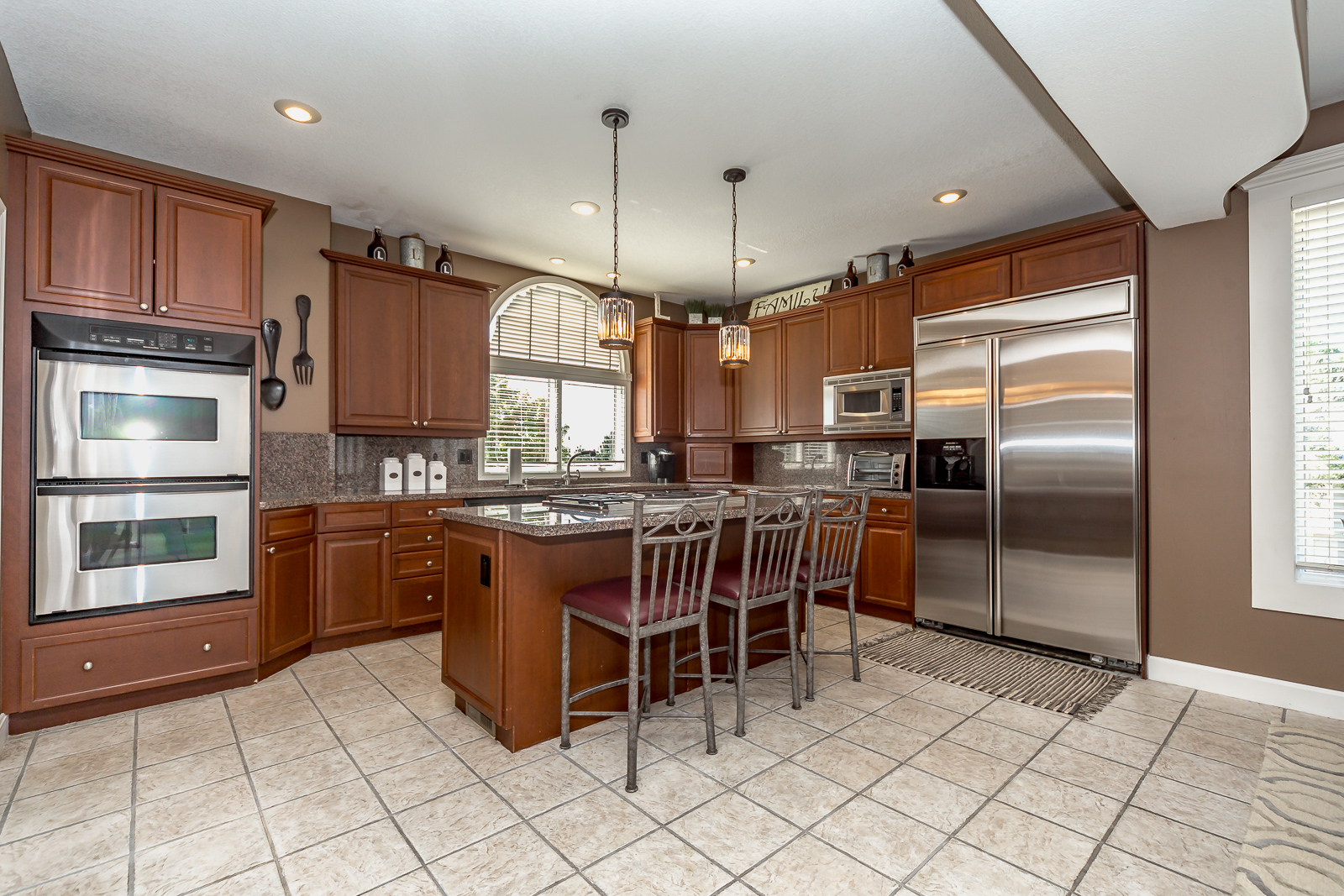 26205 W 110th Terr - Web-125.jpg