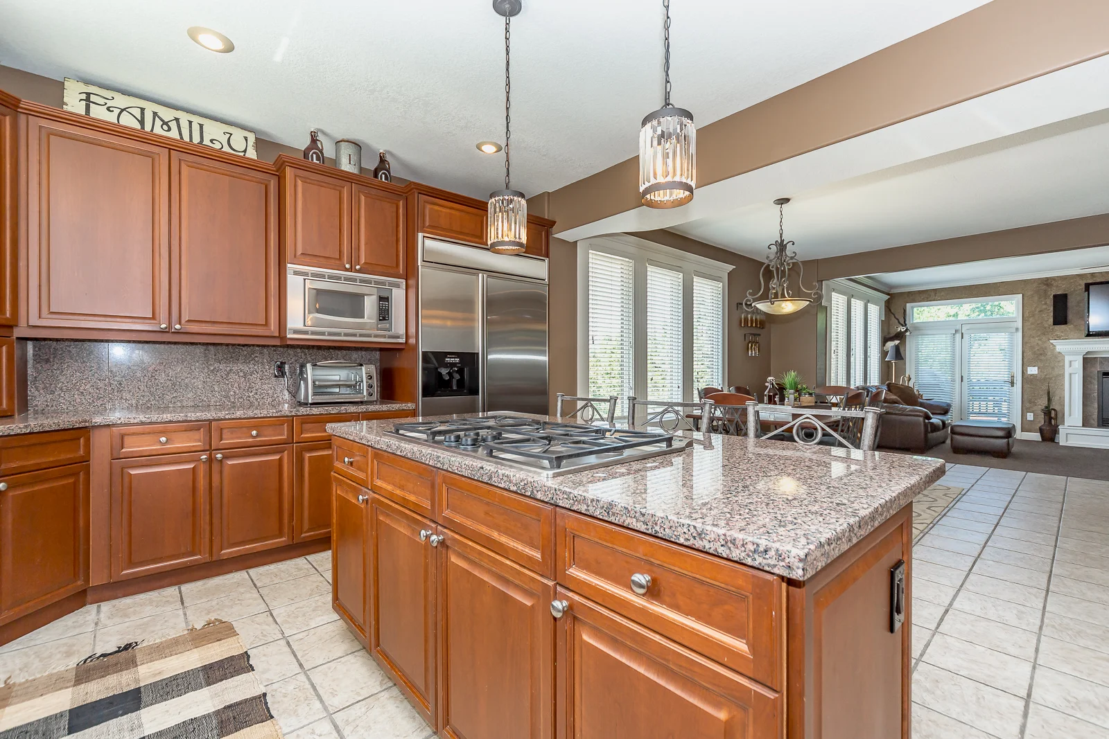 26205 W 110th Terr - Web-127.jpg