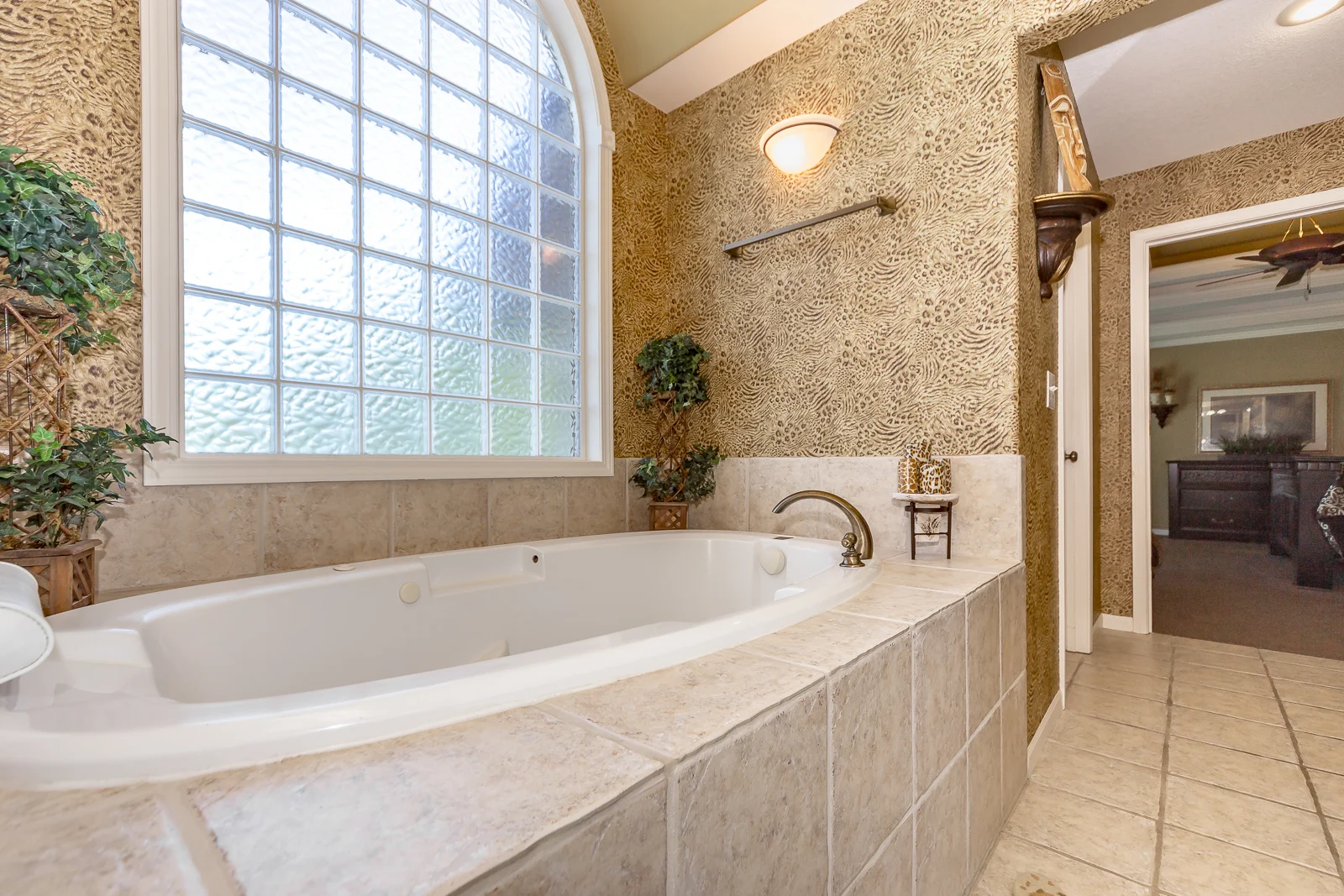 26205 W 110th Terr - Web-145.jpg