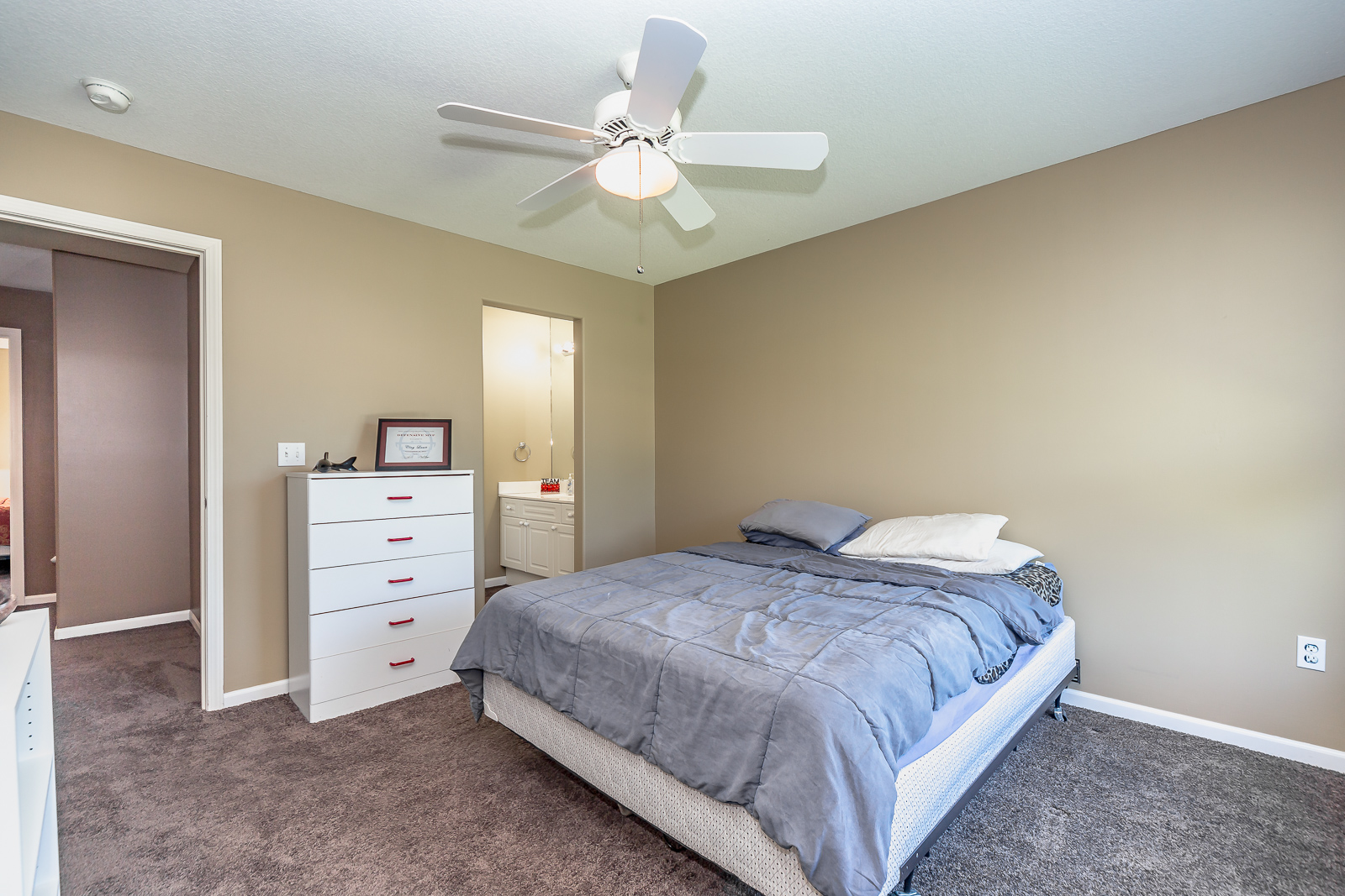26205 W 110th Terr - Web-153.jpg