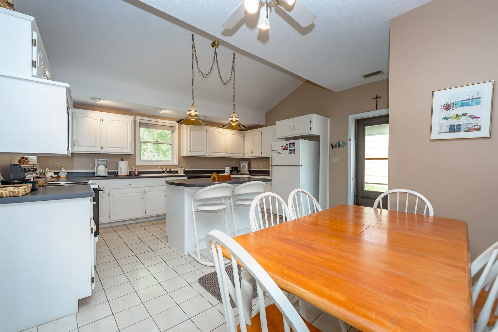 72 W Sugar Valley Lane - Web-103.jpg