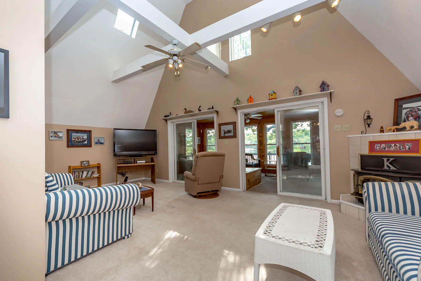 72 W Sugar Valley Lane - Web-111.jpg