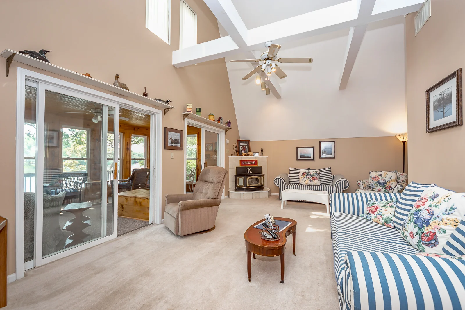 72 W Sugar Valley Lane - Web-112.jpg