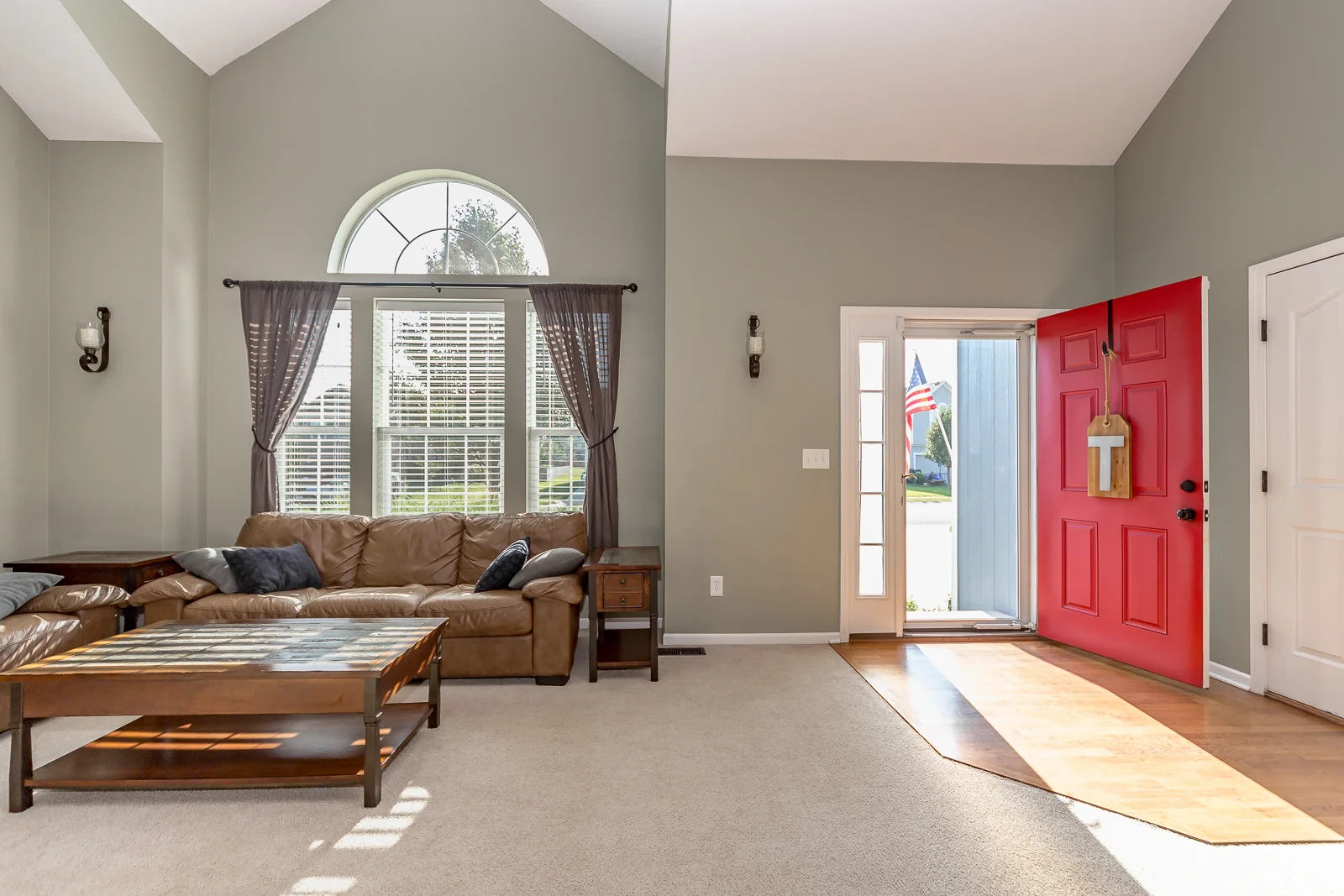 606 N Poplar St - Web-111.jpg