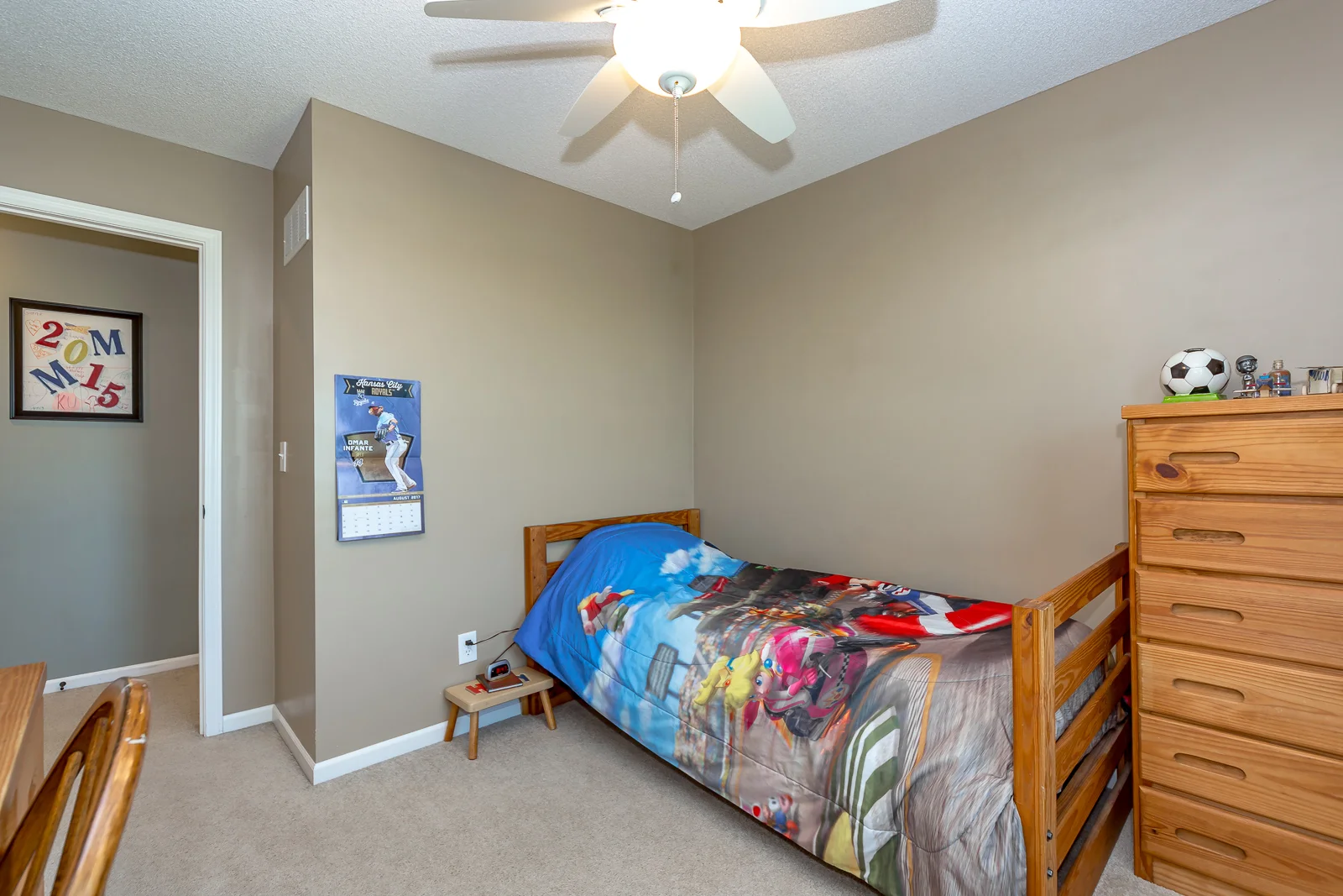 606 N Poplar St - Web-125.jpg