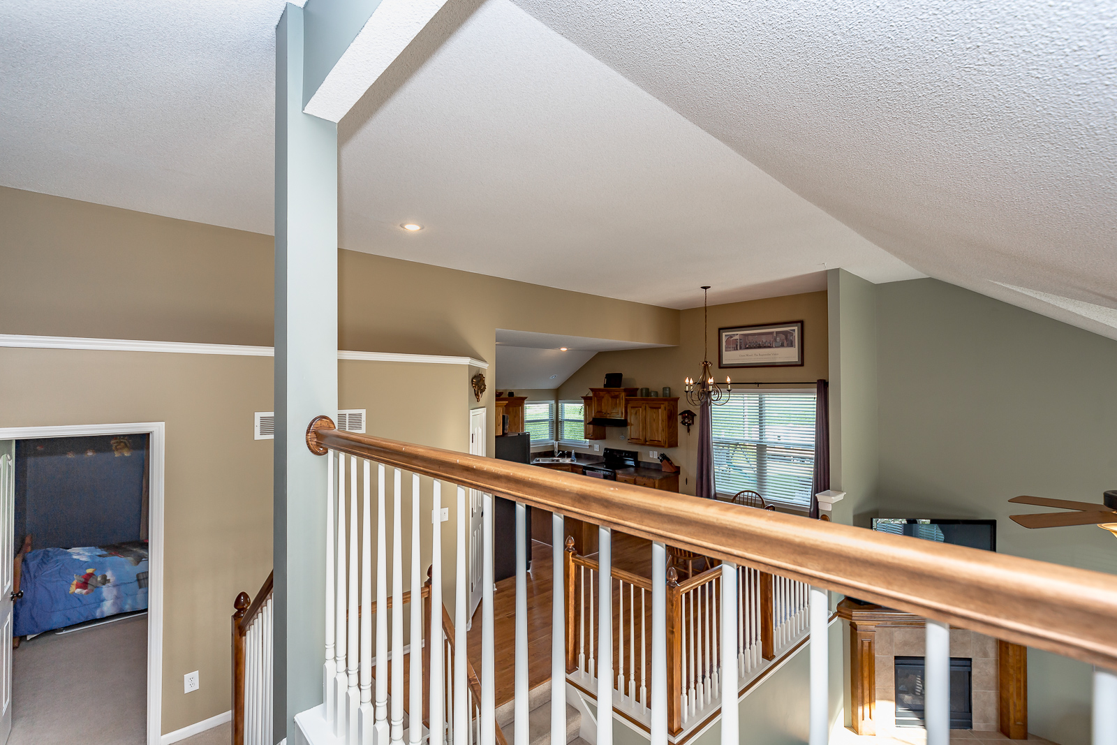 606 N Poplar St - Web-126.jpg