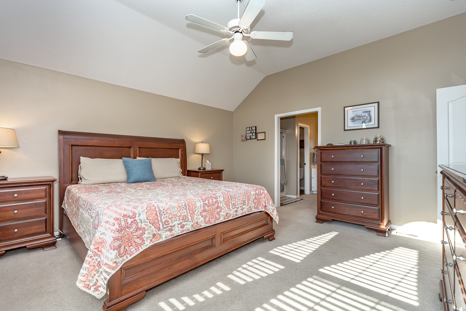 606 N Poplar St - Web-129.jpg