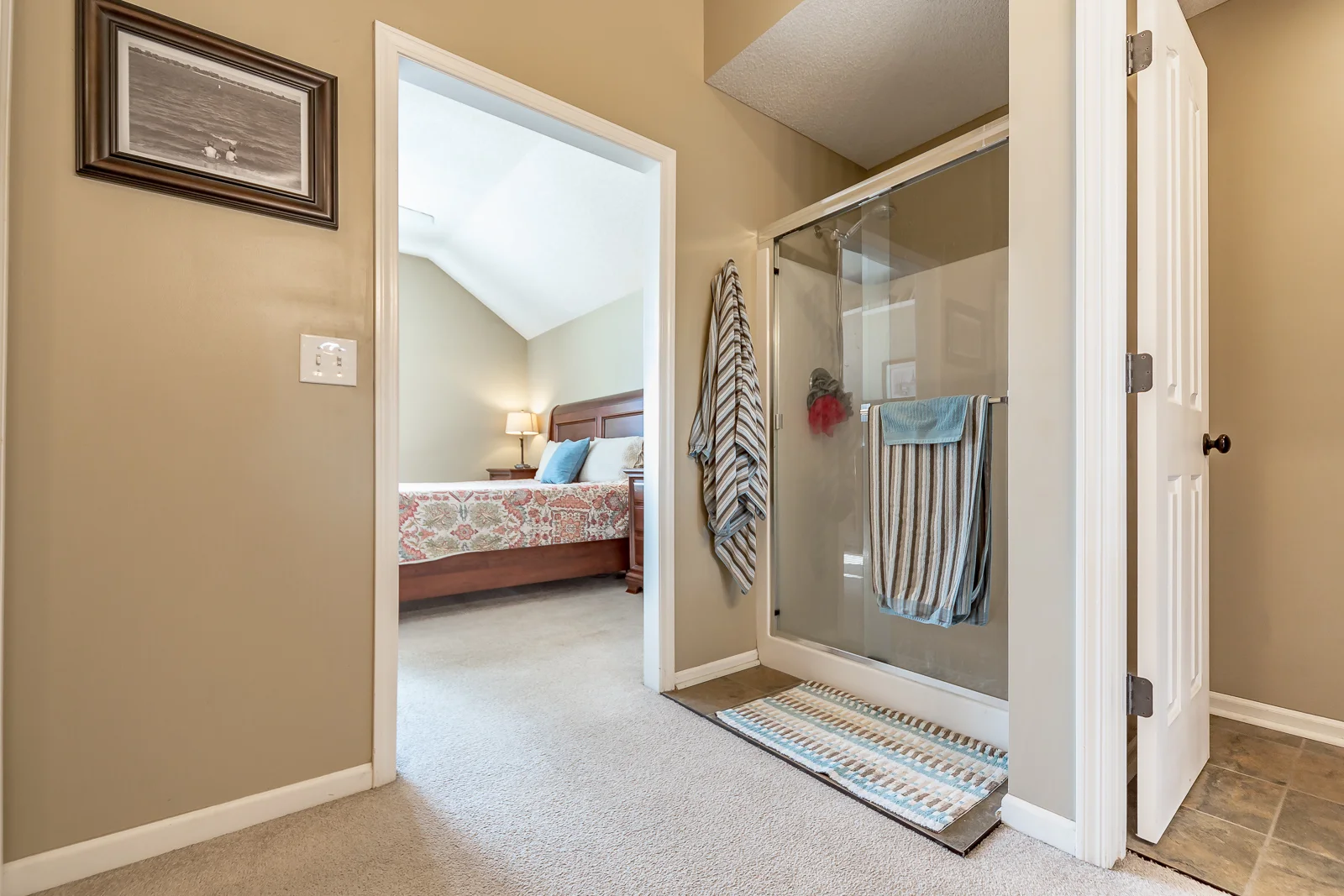 606 N Poplar St - Web-134.jpg