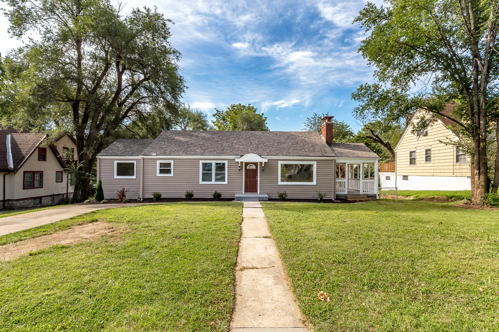 1245 E 76th St - Web-100.jpg