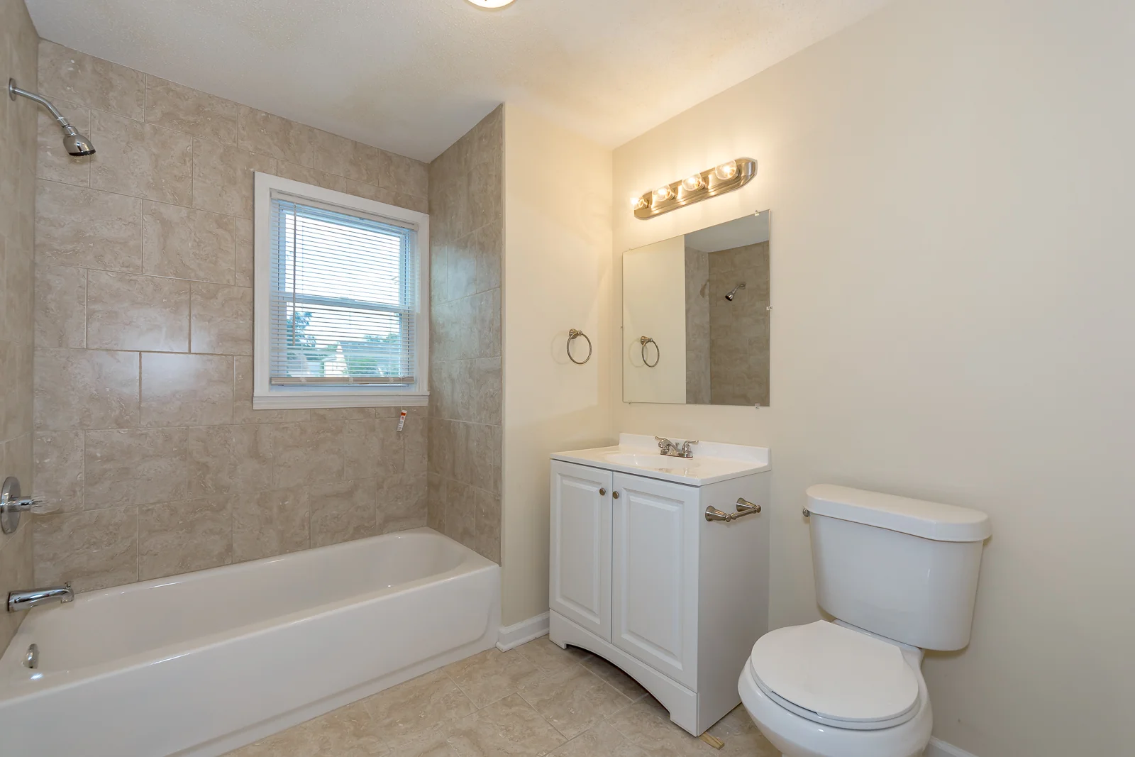 1245 E 76th St - Web-123.jpg