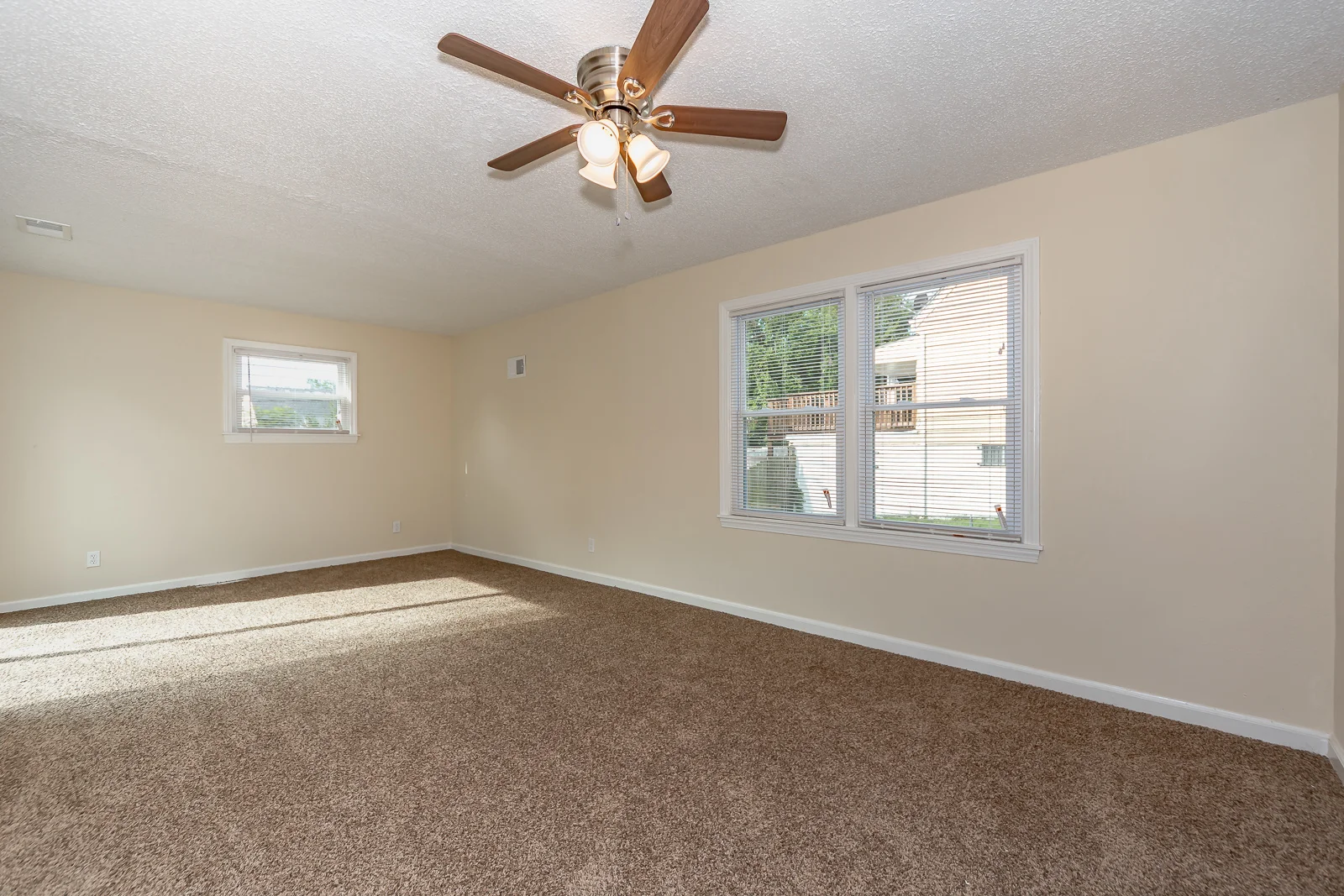 1245 E 76th St - Web-124.jpg