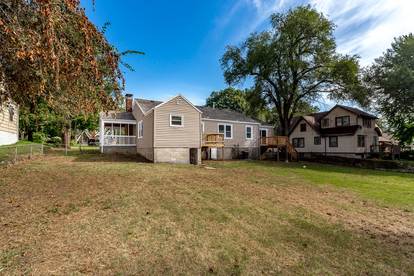 1245 E 76th St - Web-130.jpg