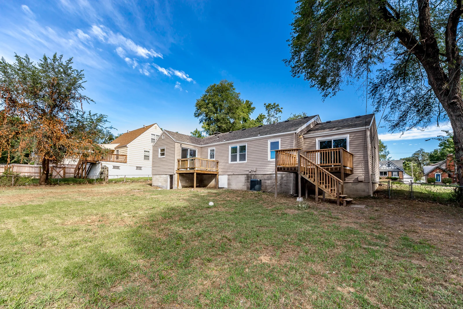 1245 E 76th St - Web-133.jpg