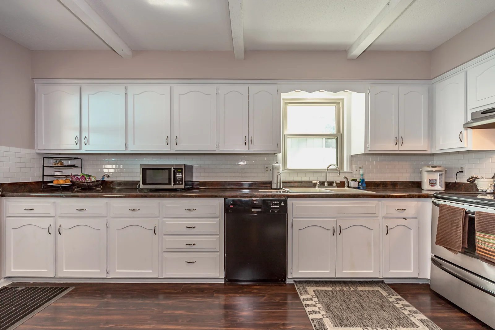 13800 W 69th Terr - Web-31.jpg