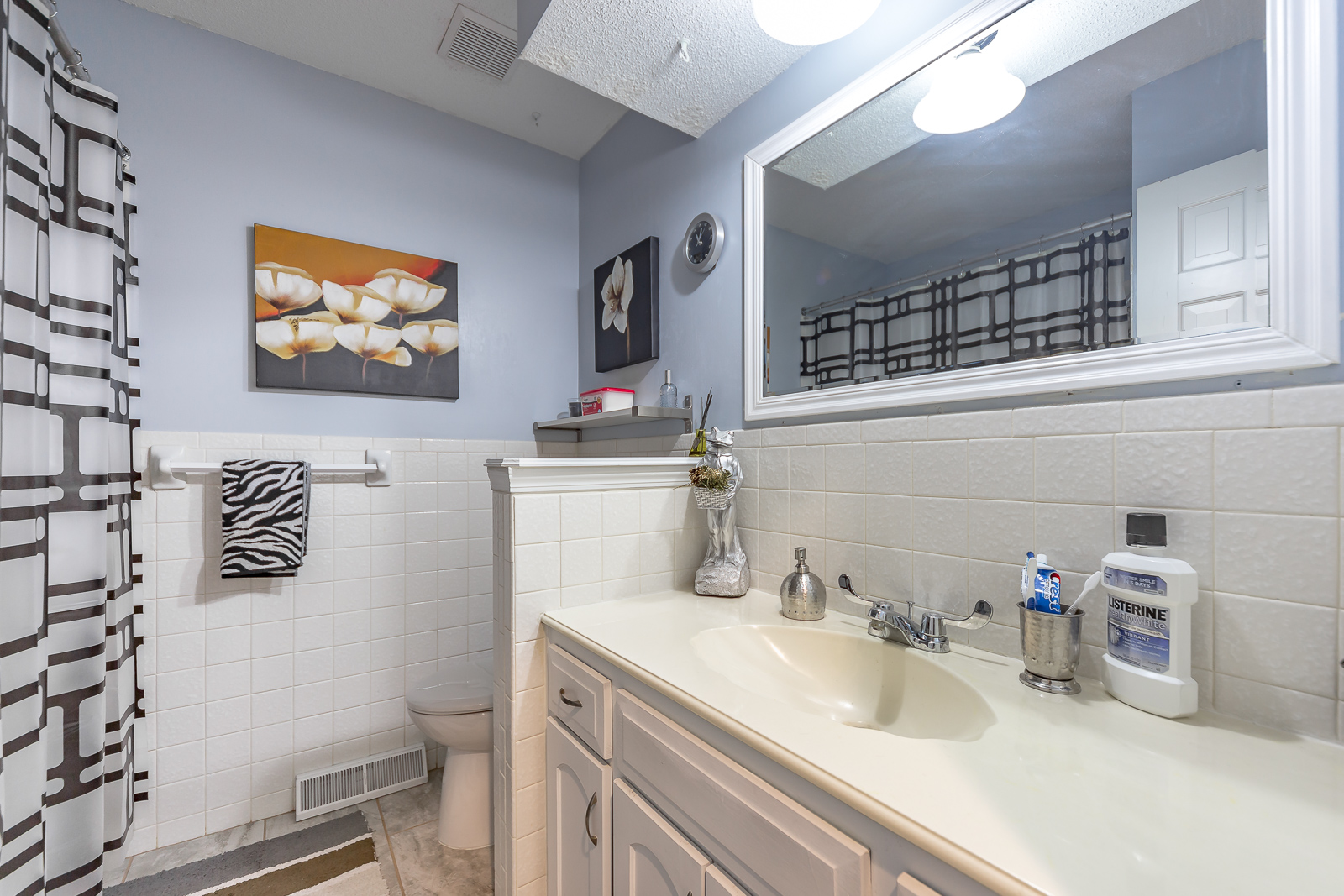 13800 W 69th Terr - Web-38.jpg