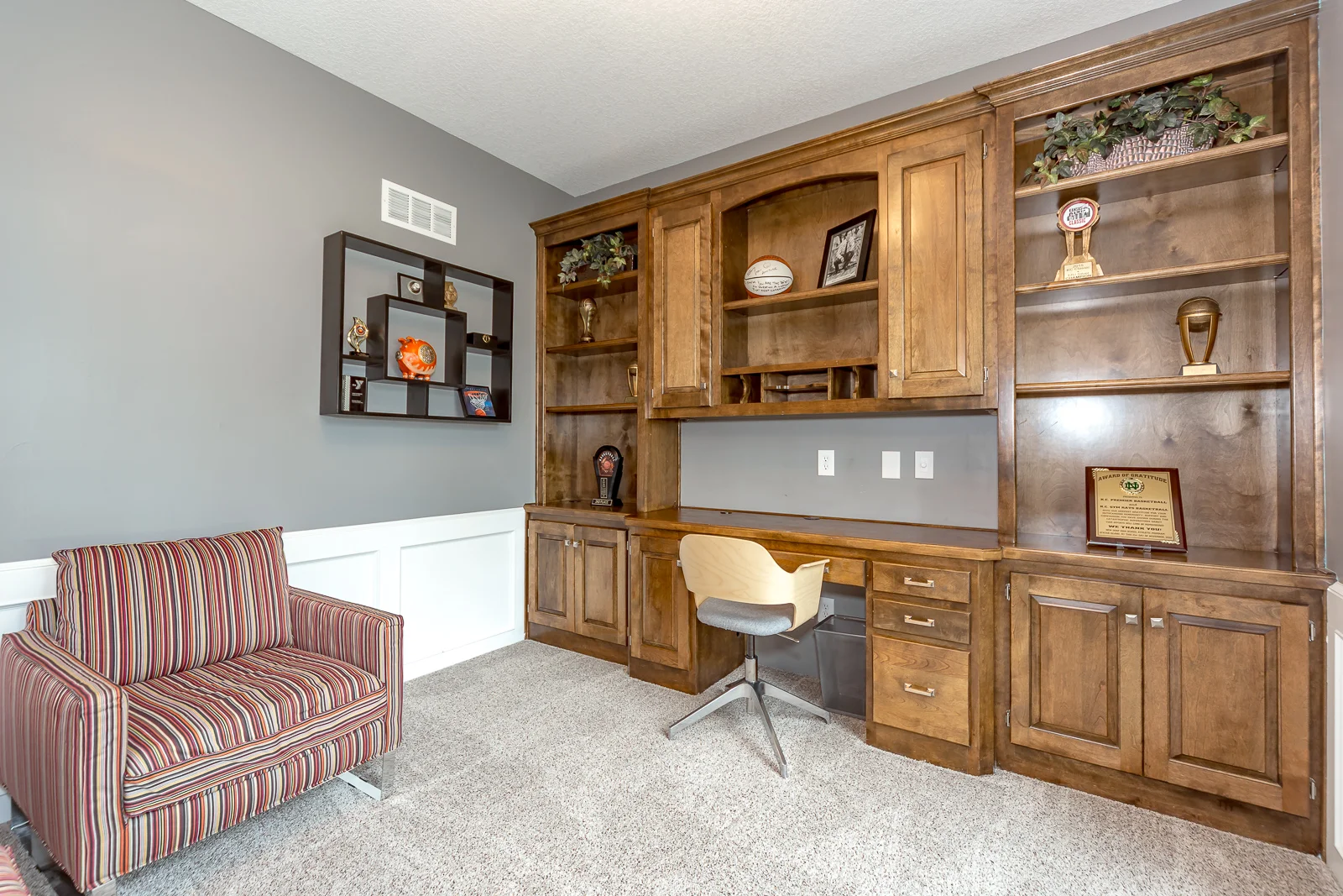 10513 NW River Hills Drive - Web-112.jpg