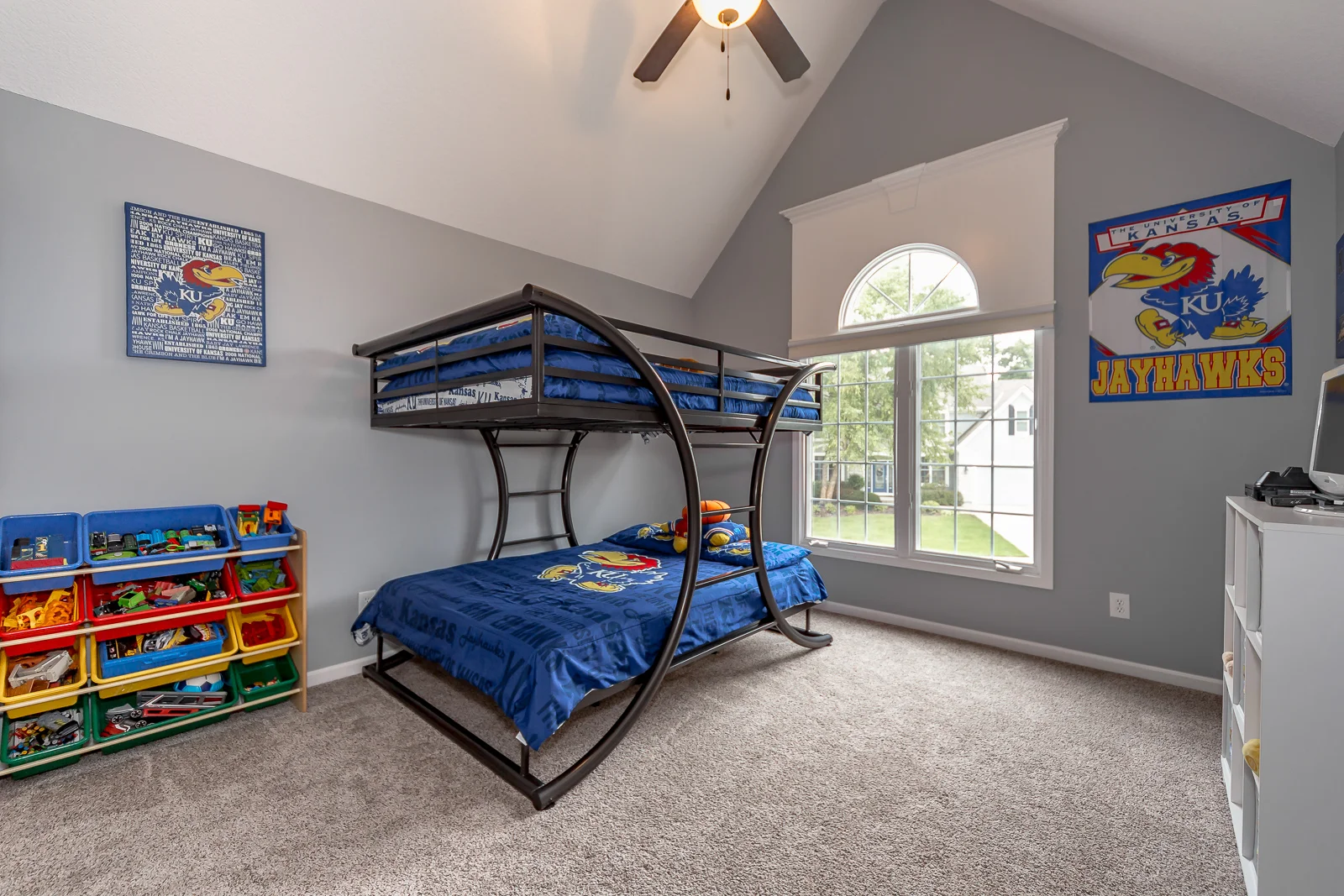 10513 NW River Hills Drive - Web-141.jpg