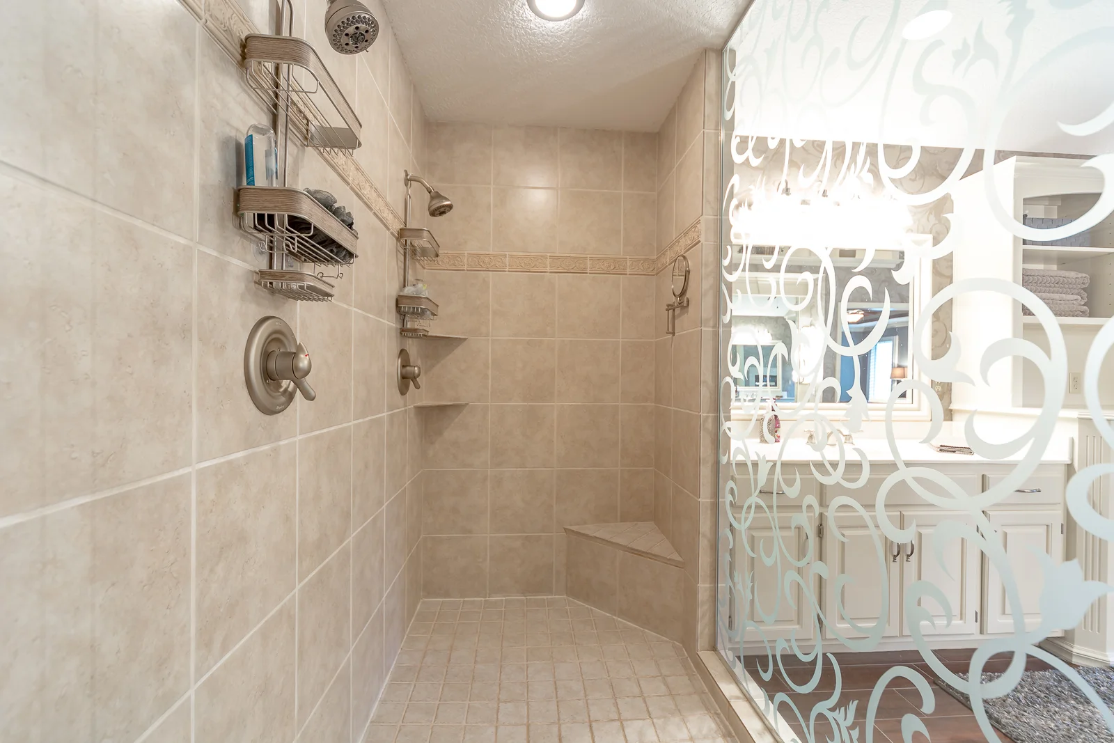 10513 NW River Hills Drive - Web-159.jpg