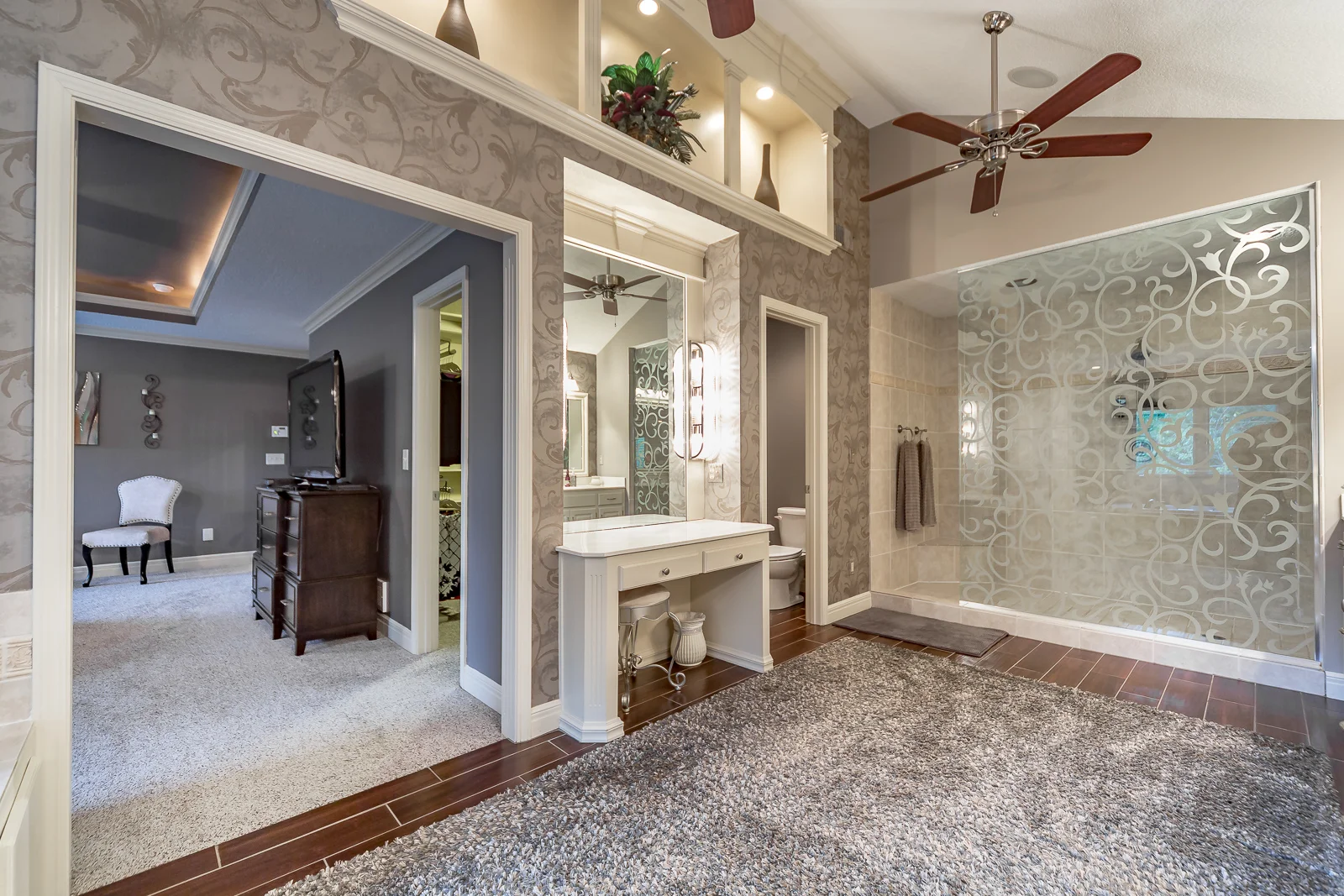 10513 NW River Hills Drive - Web-163.jpg
