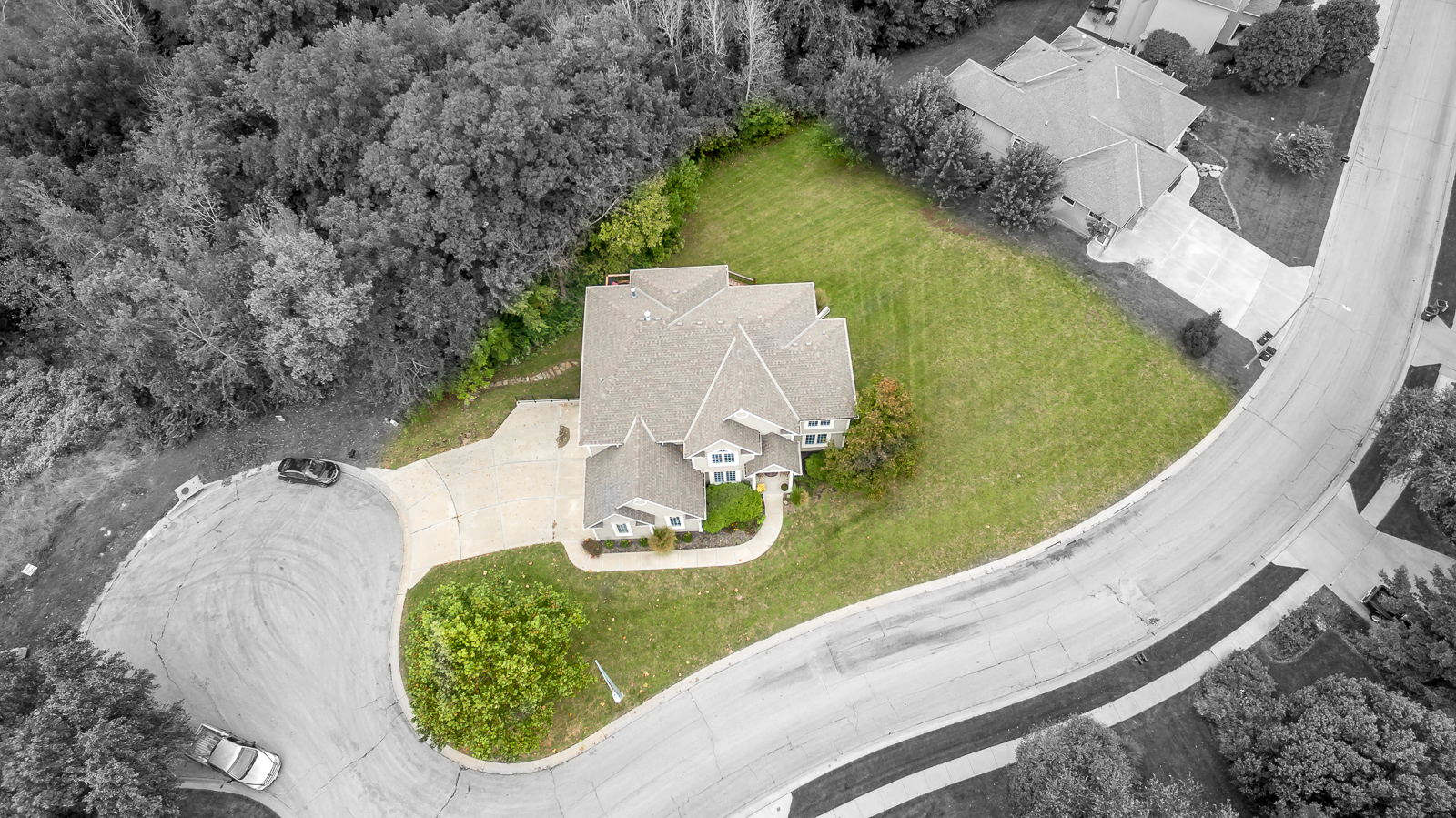 10513 NW River Hills Drive - Web-189.jpg