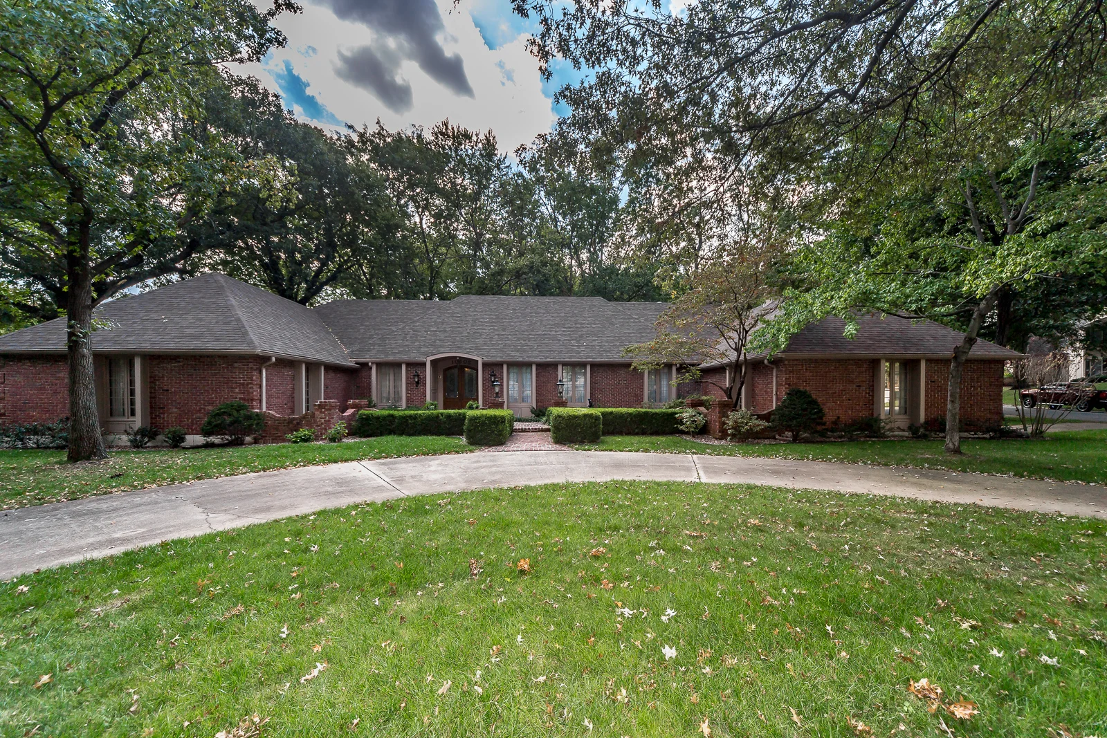 10605 W 121st ST - Web-104.jpg