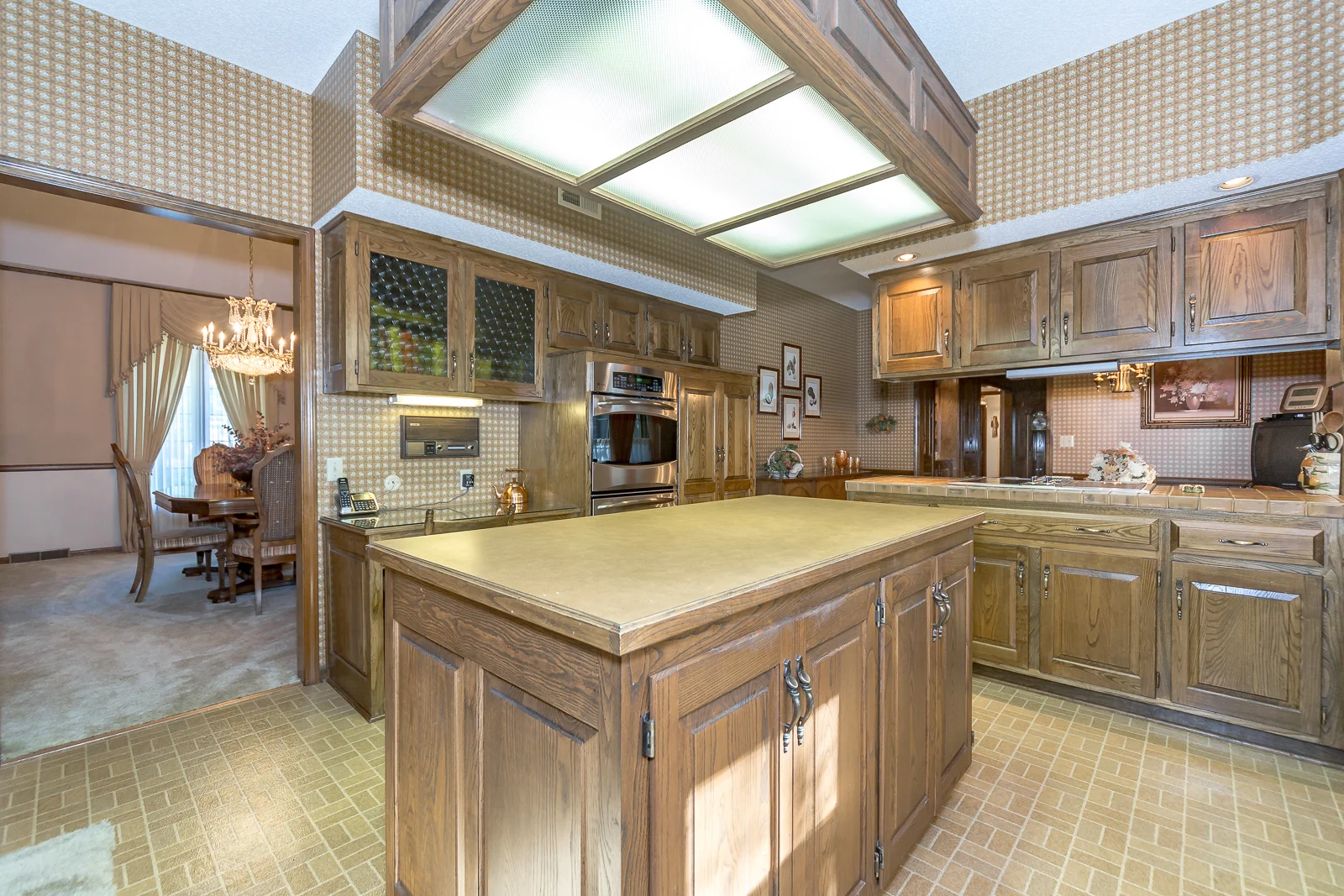 10605 W 121st ST - Web-117.jpg