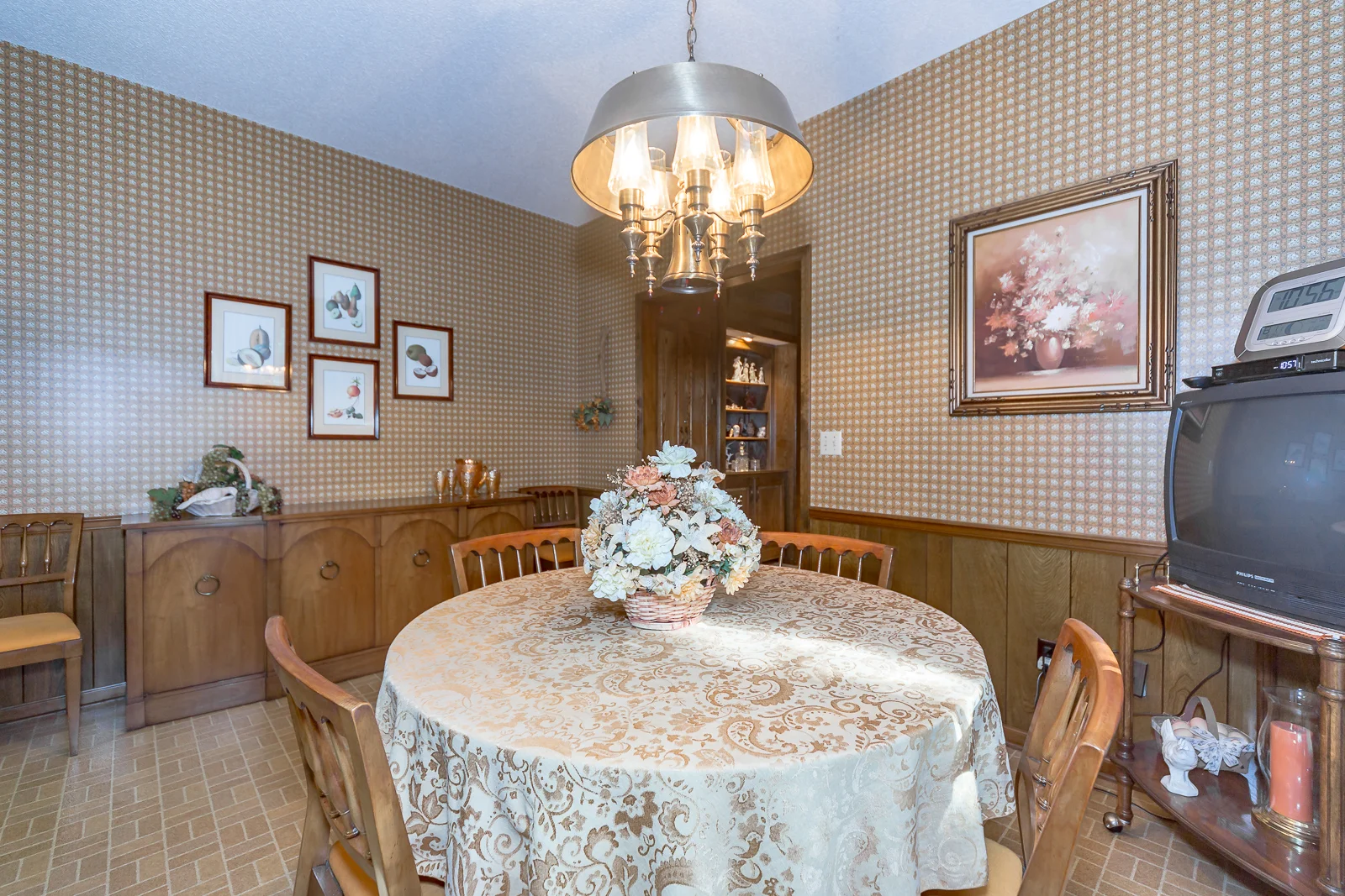 10605 W 121st ST - Web-122.jpg
