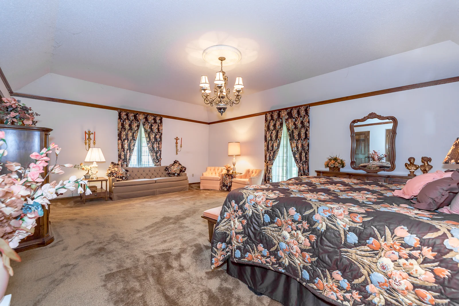 10605 W 121st ST - Web-130.jpg