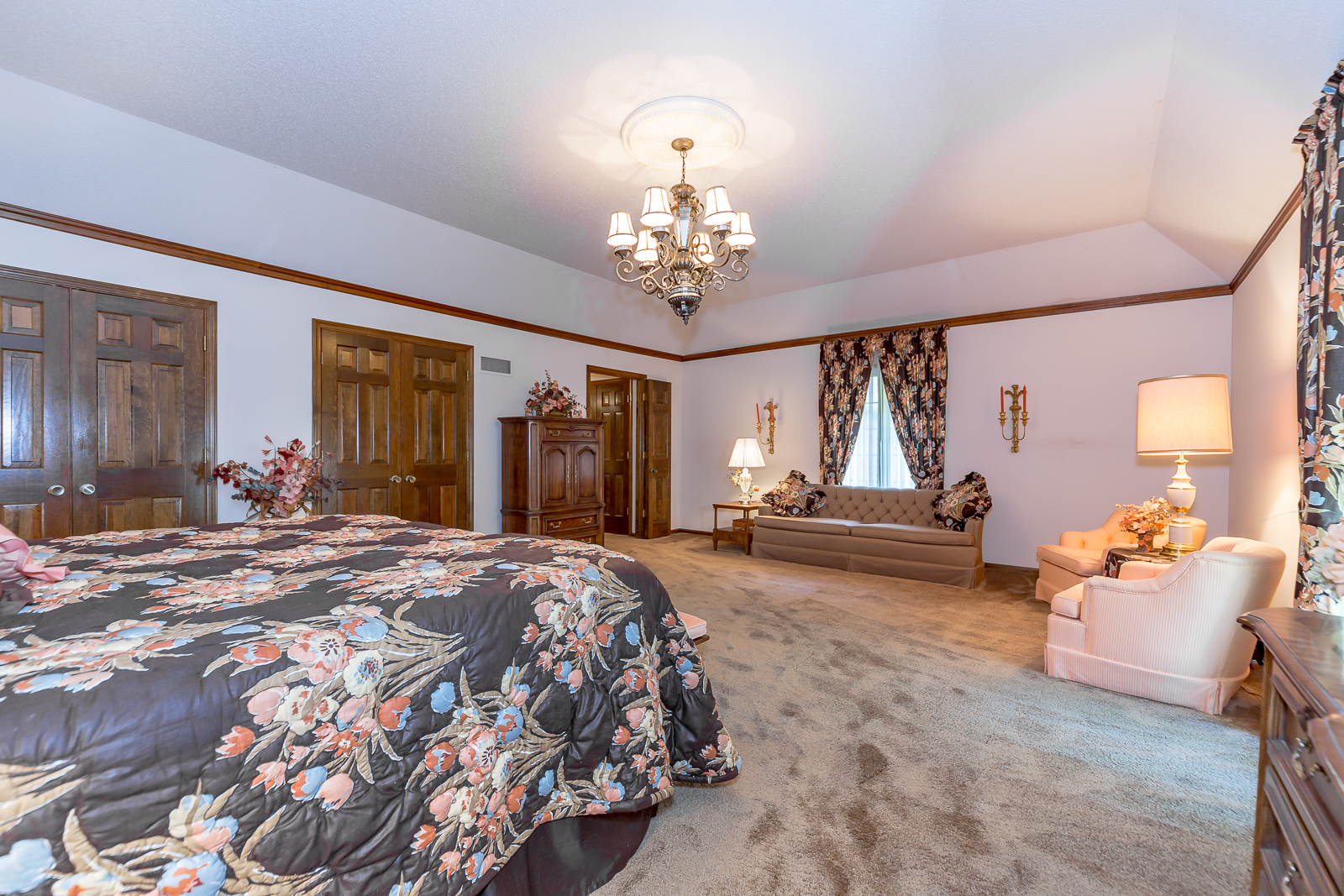 10605 W 121st ST - Web-131.jpg