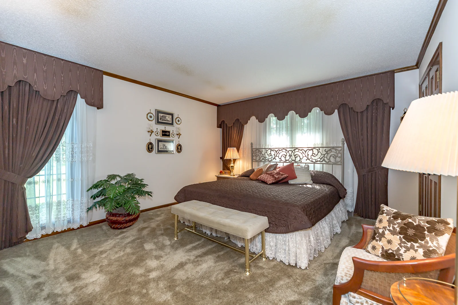 10605 W 121st ST - Web-134.jpg