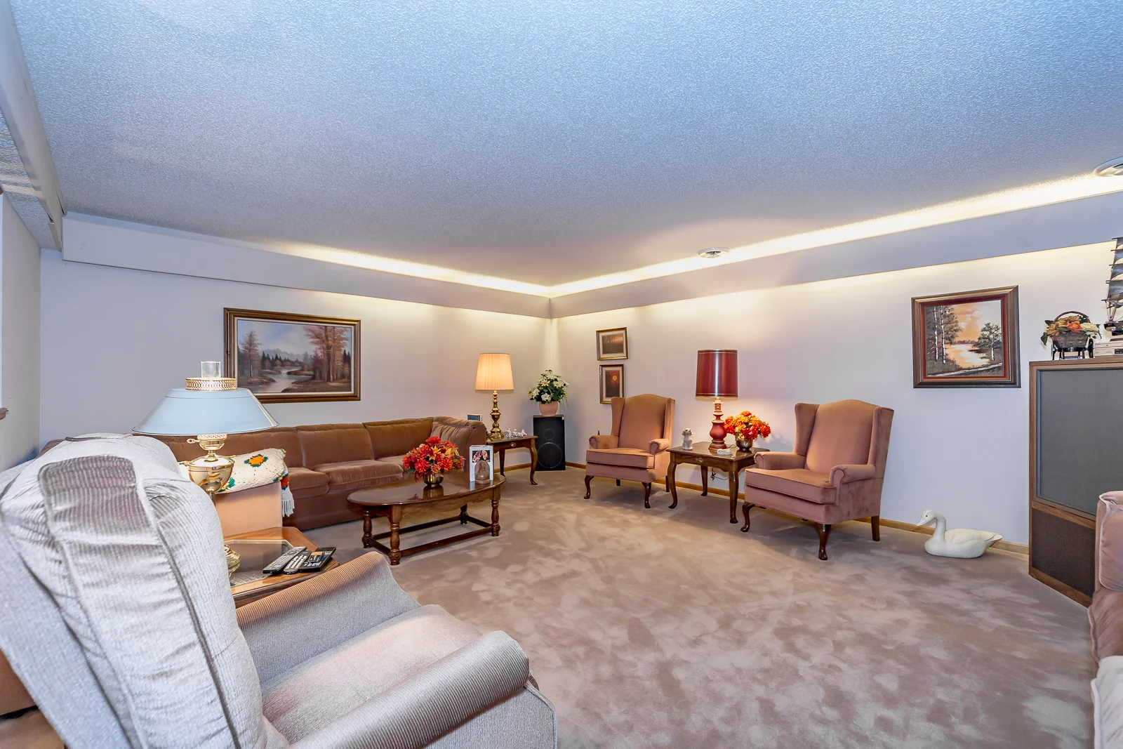 10605 W 121st ST - Web-147.jpg