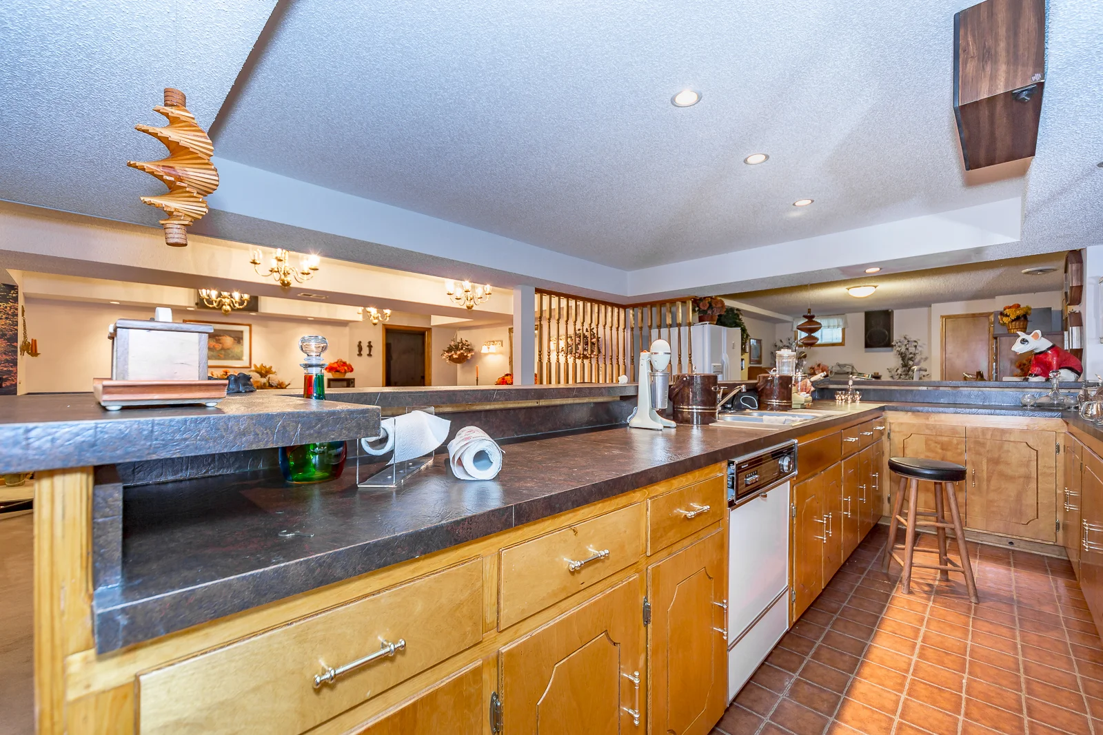 10605 W 121st ST - Web-154.jpg