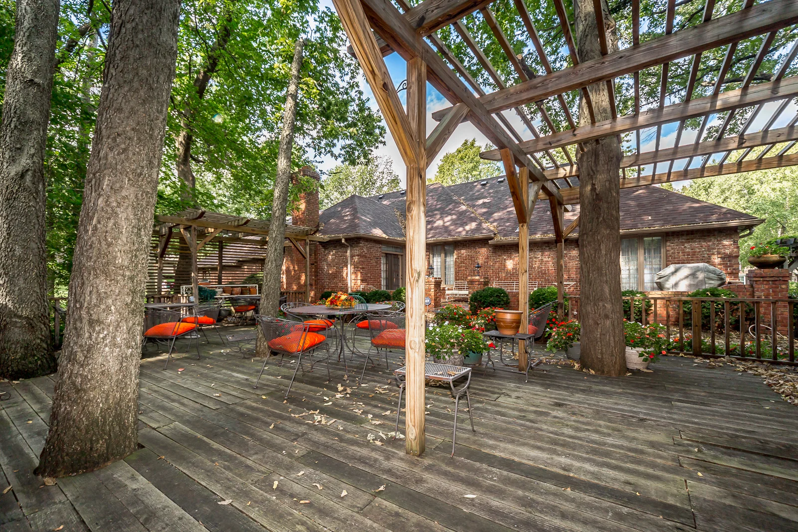 10605 W 121st ST - Web-169.jpg