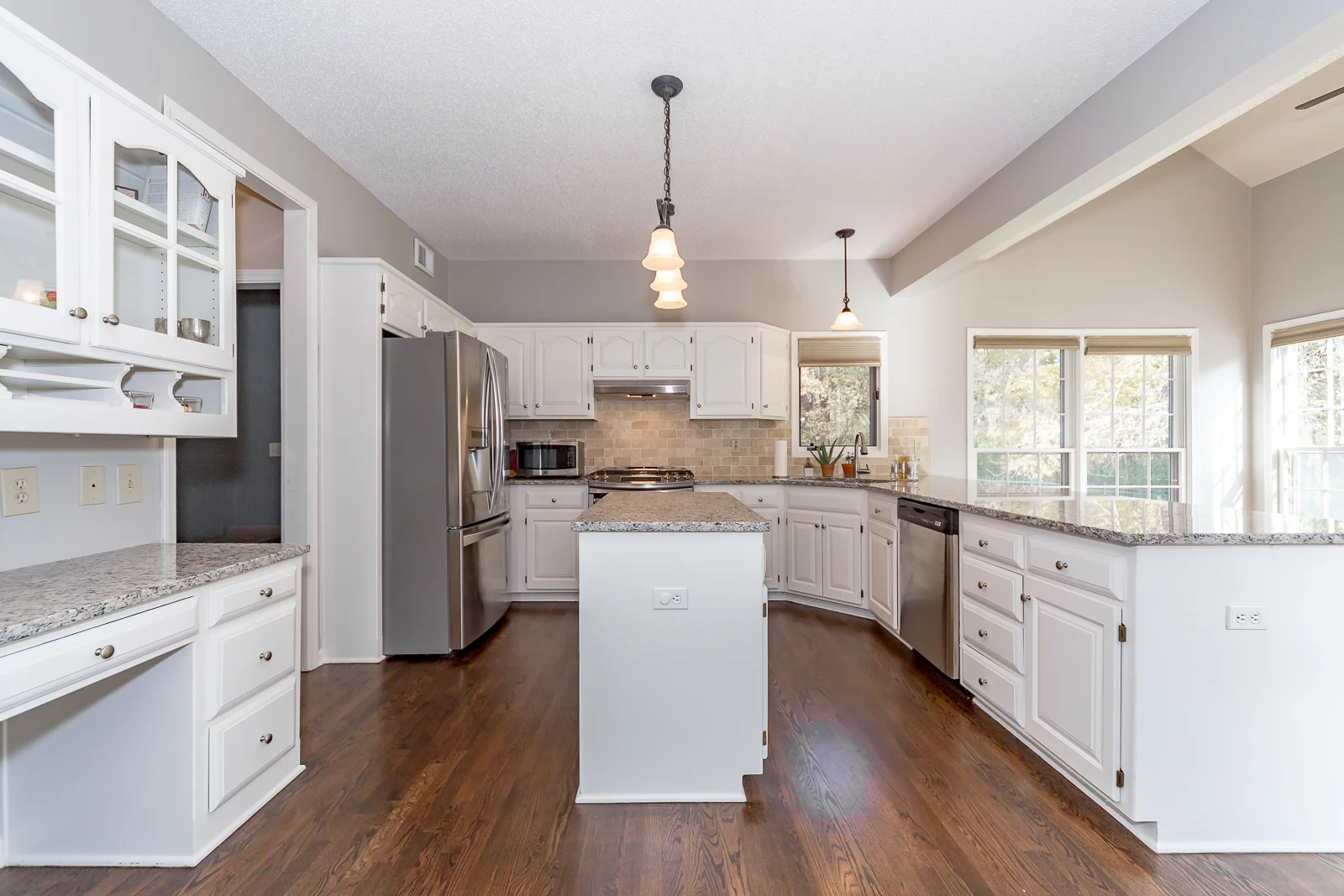 12333 Rosewood St - Web-115.jpg