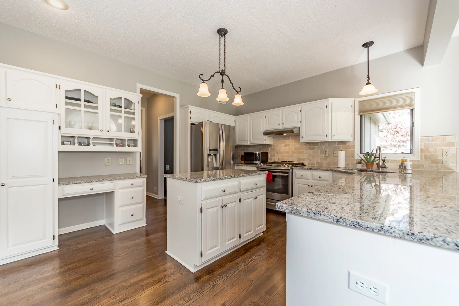 12333 Rosewood St - Web-116.jpg