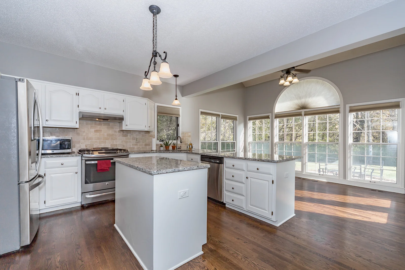 12333 Rosewood St - Web-117.jpg