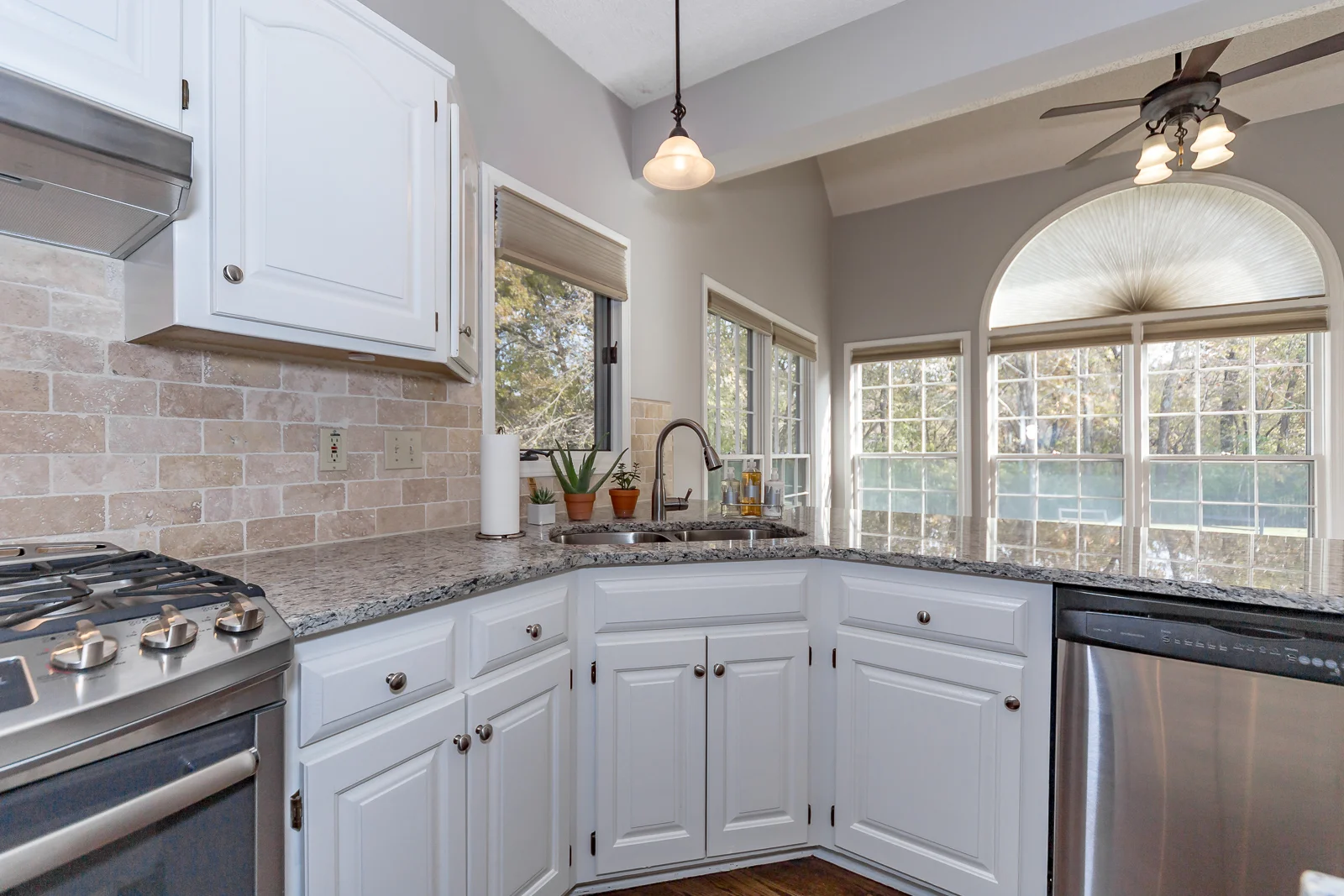 12333 Rosewood St - Web-119.jpg