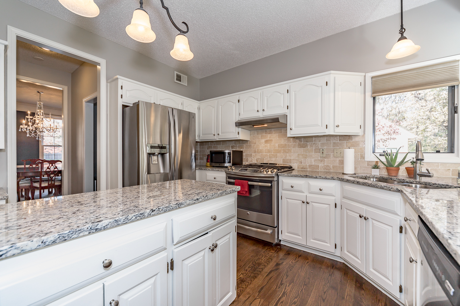 12333 Rosewood St - Web-120.jpg