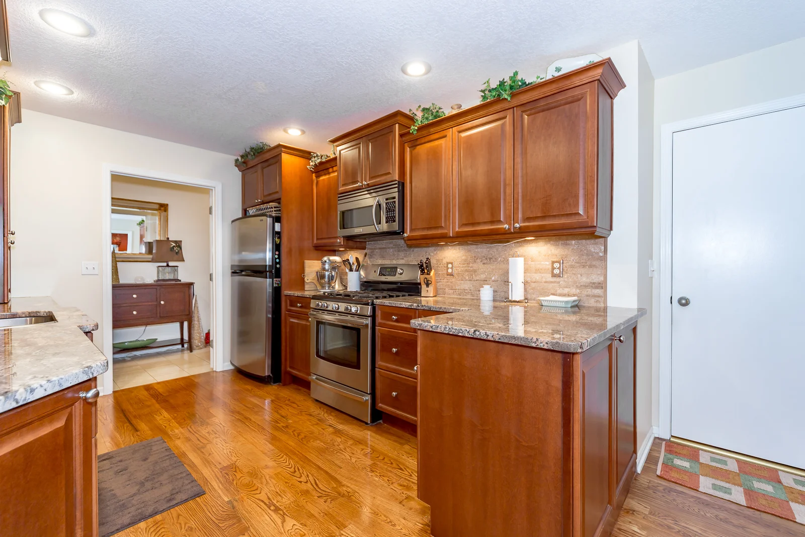 7970 W 118th St - Web-121.jpg