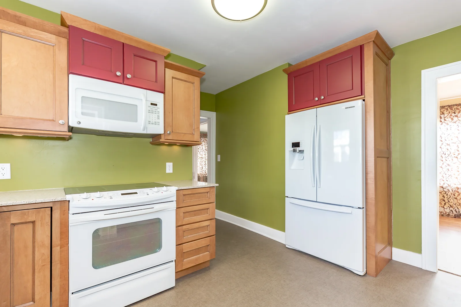 462 E Franklin St - Web-118.jpg