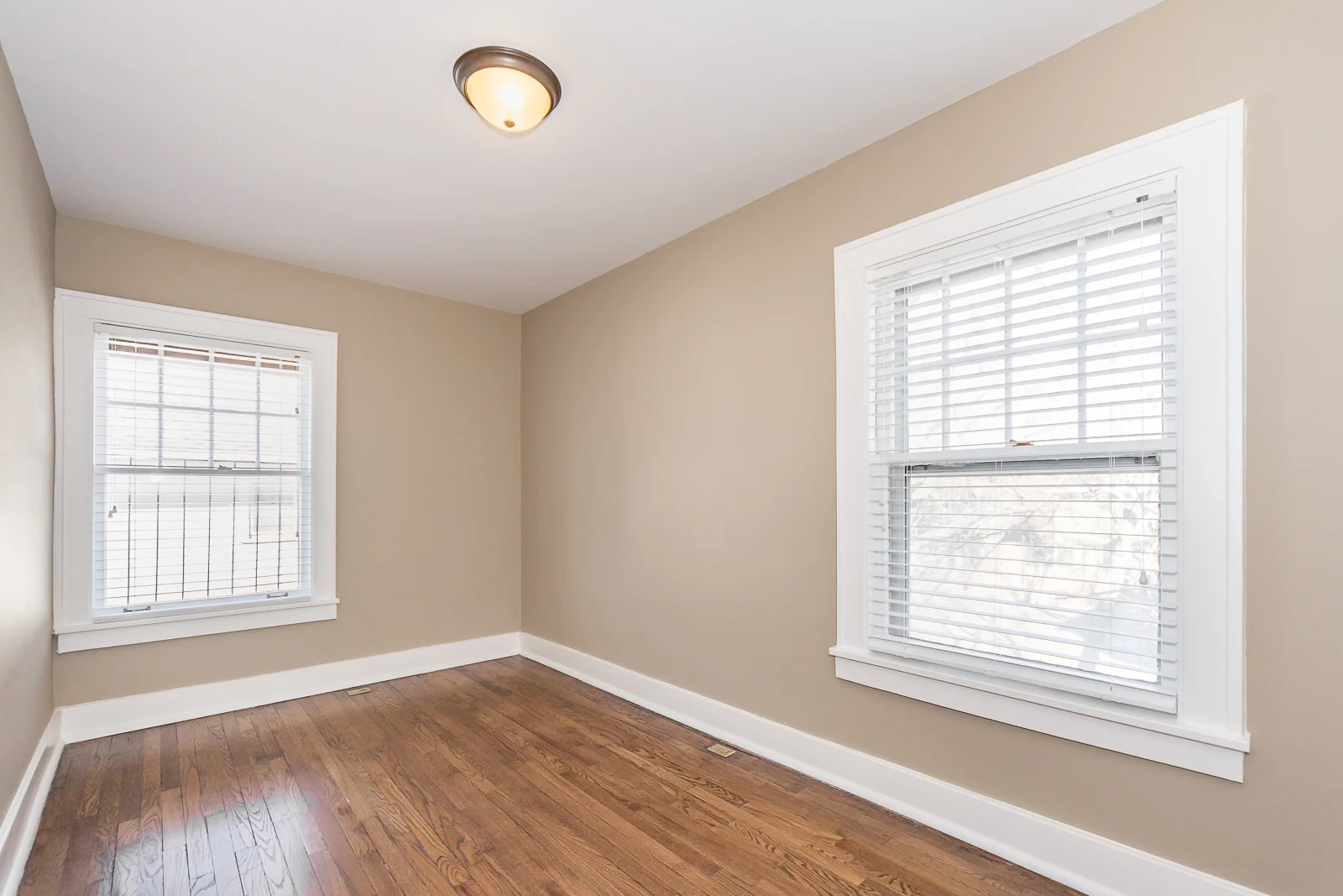 462 E Franklin St - Web-127.jpg