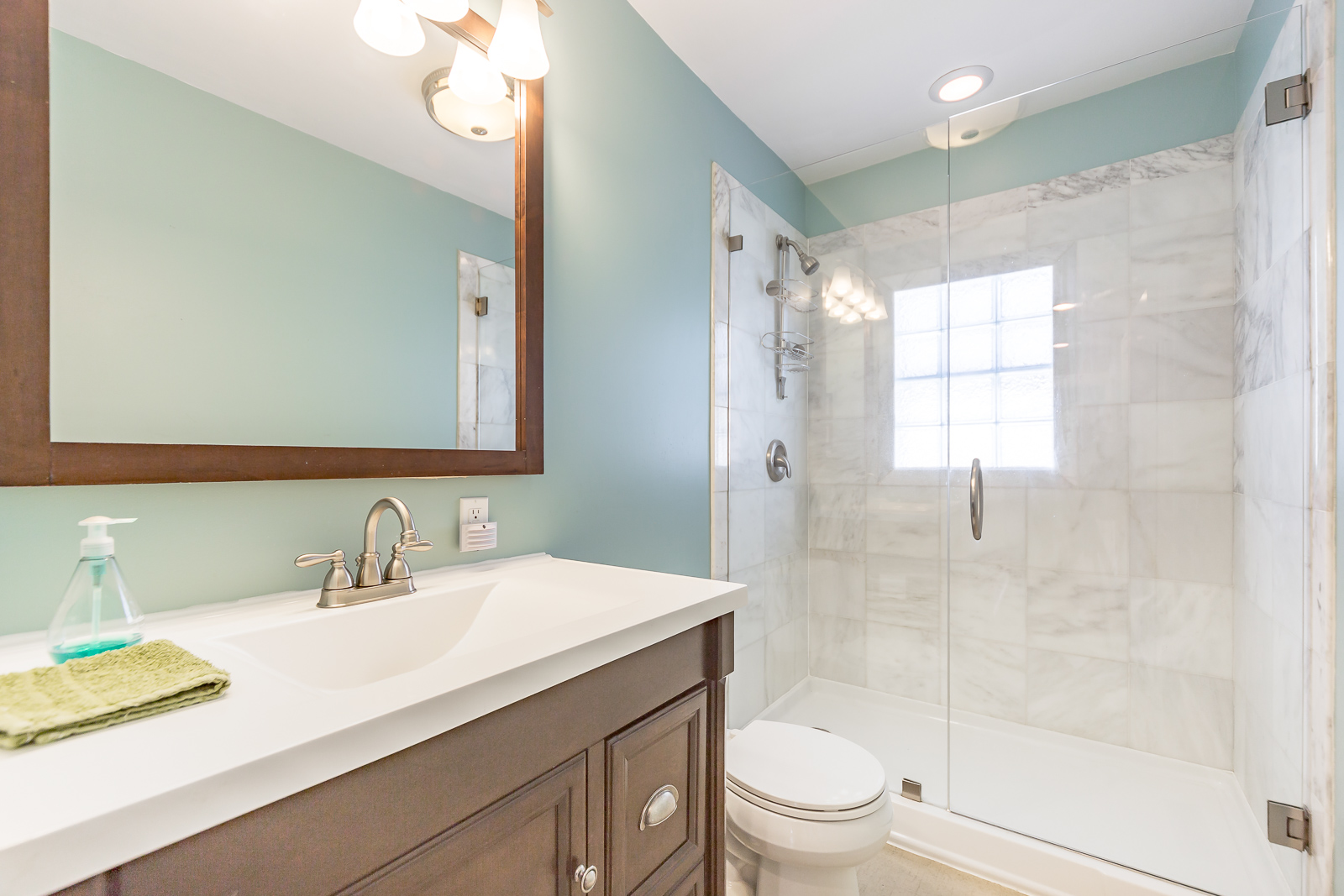 462 E Franklin St - Web-129.jpg