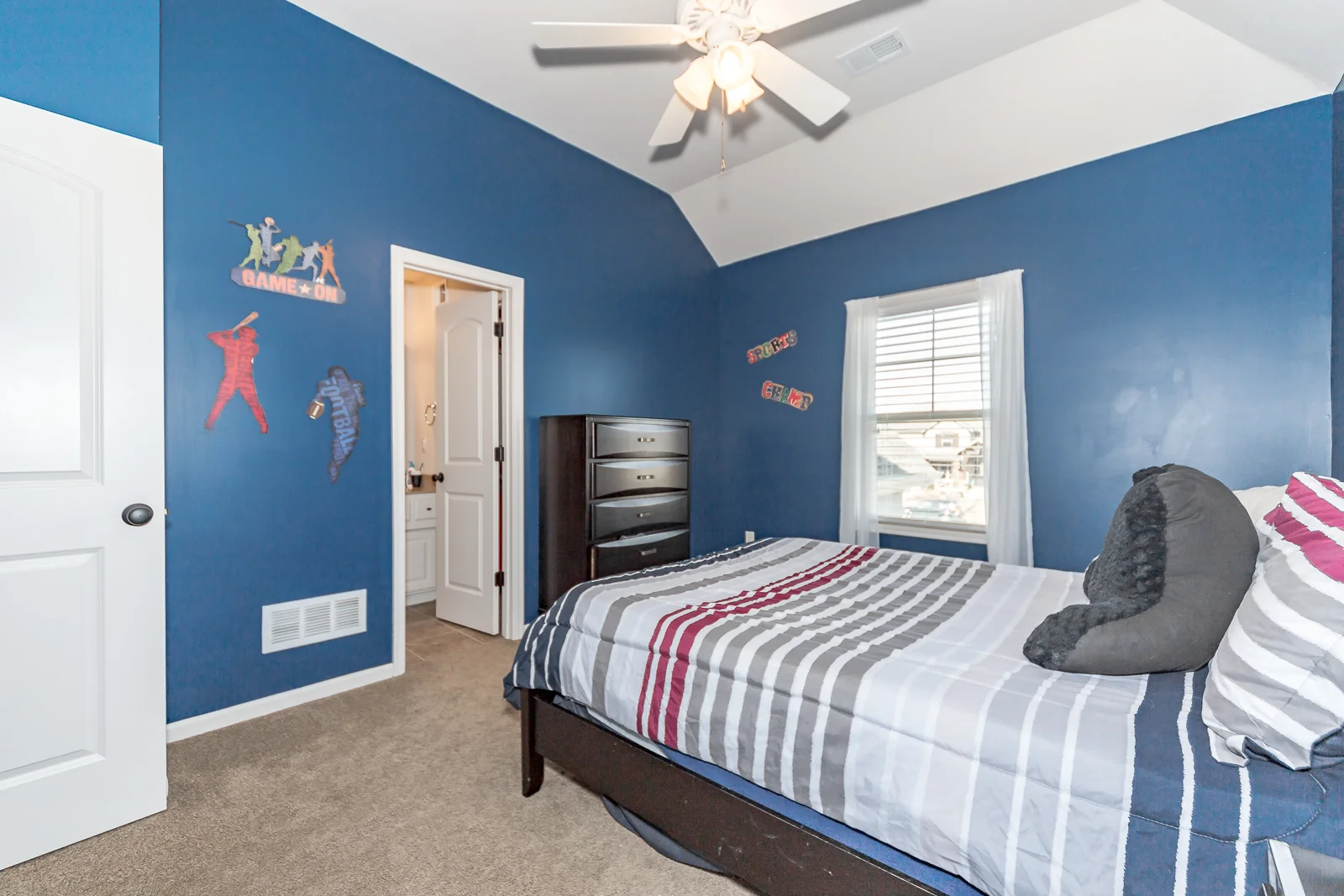 10415 W 168th Terr - Web-135.jpg