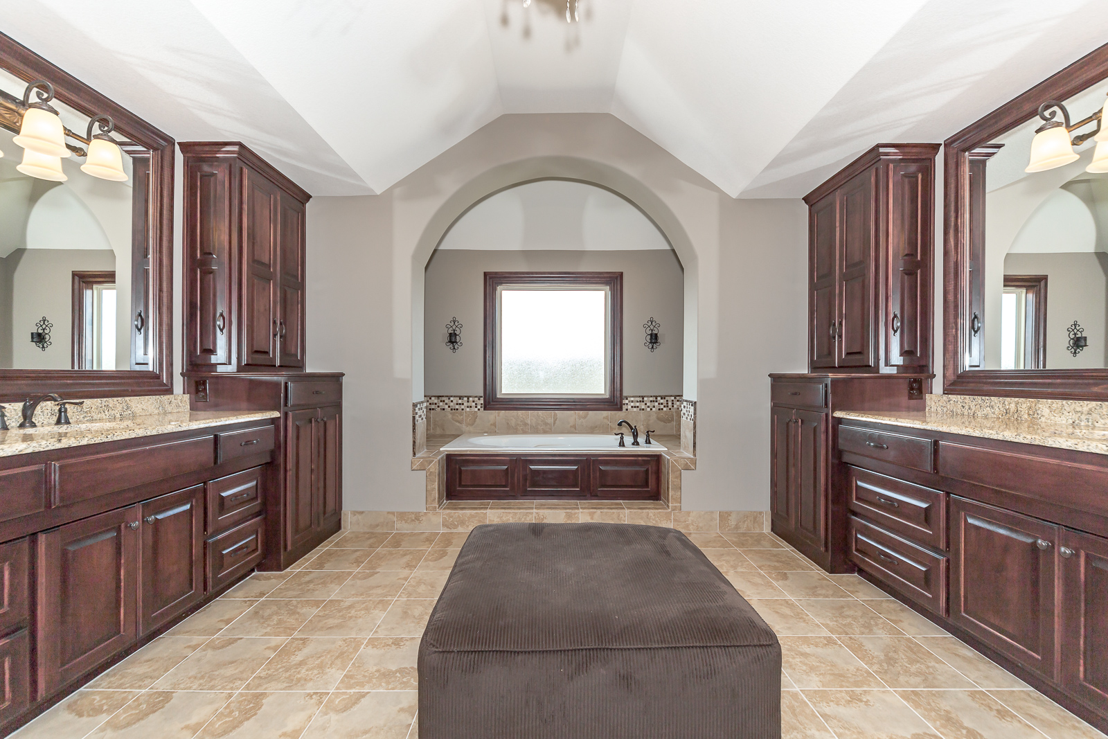 10415 W 168th Terr - Web-150.jpg